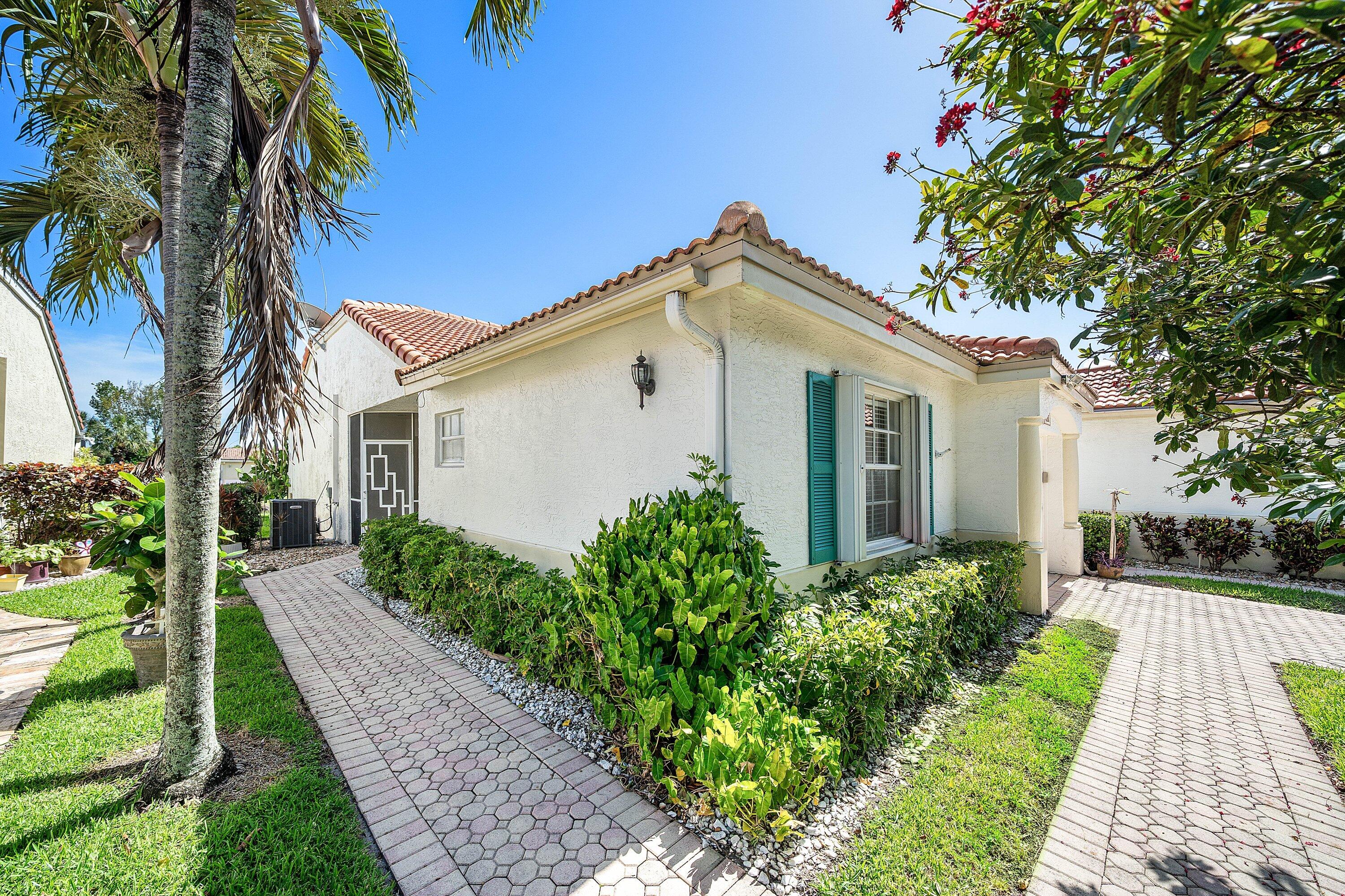 FLORAL LAKES 1 - Residential Lease