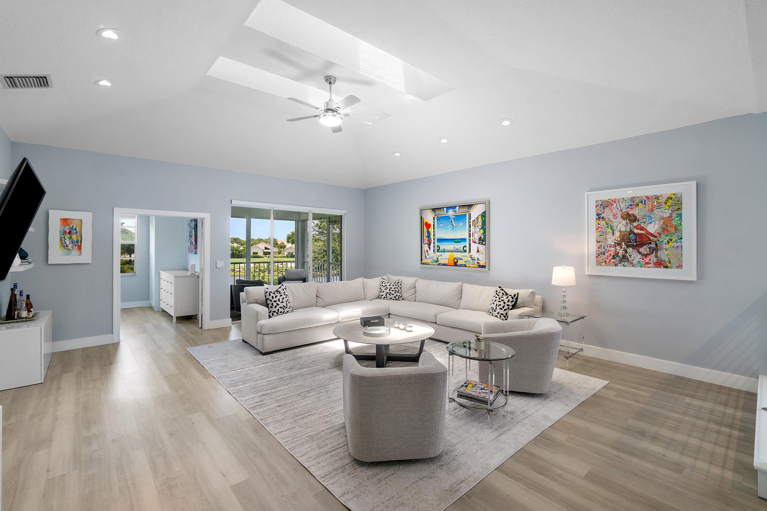 CATALINA / POLO CLUB - Residential