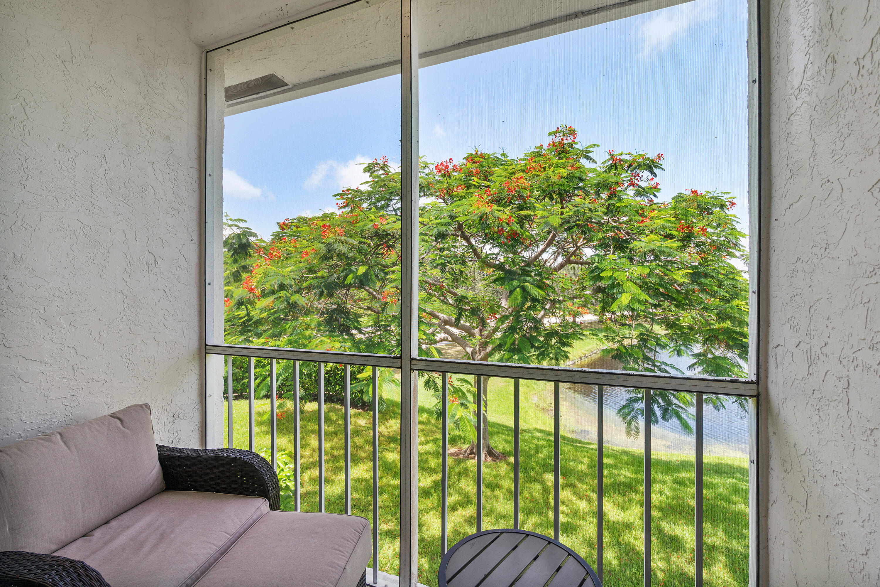 CATALINA / POLO CLUB - Residential