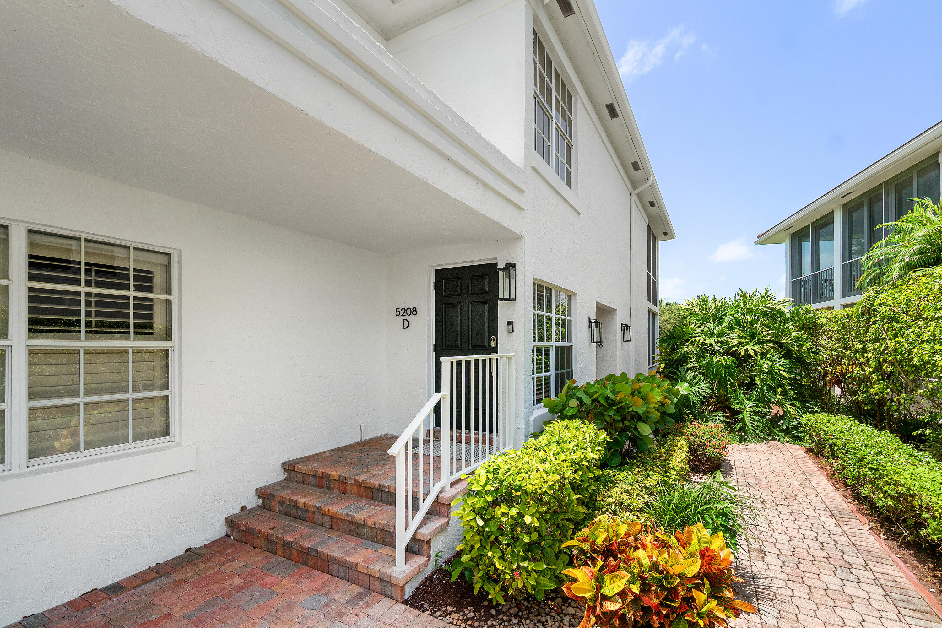 CATALINA / POLO CLUB - Residential