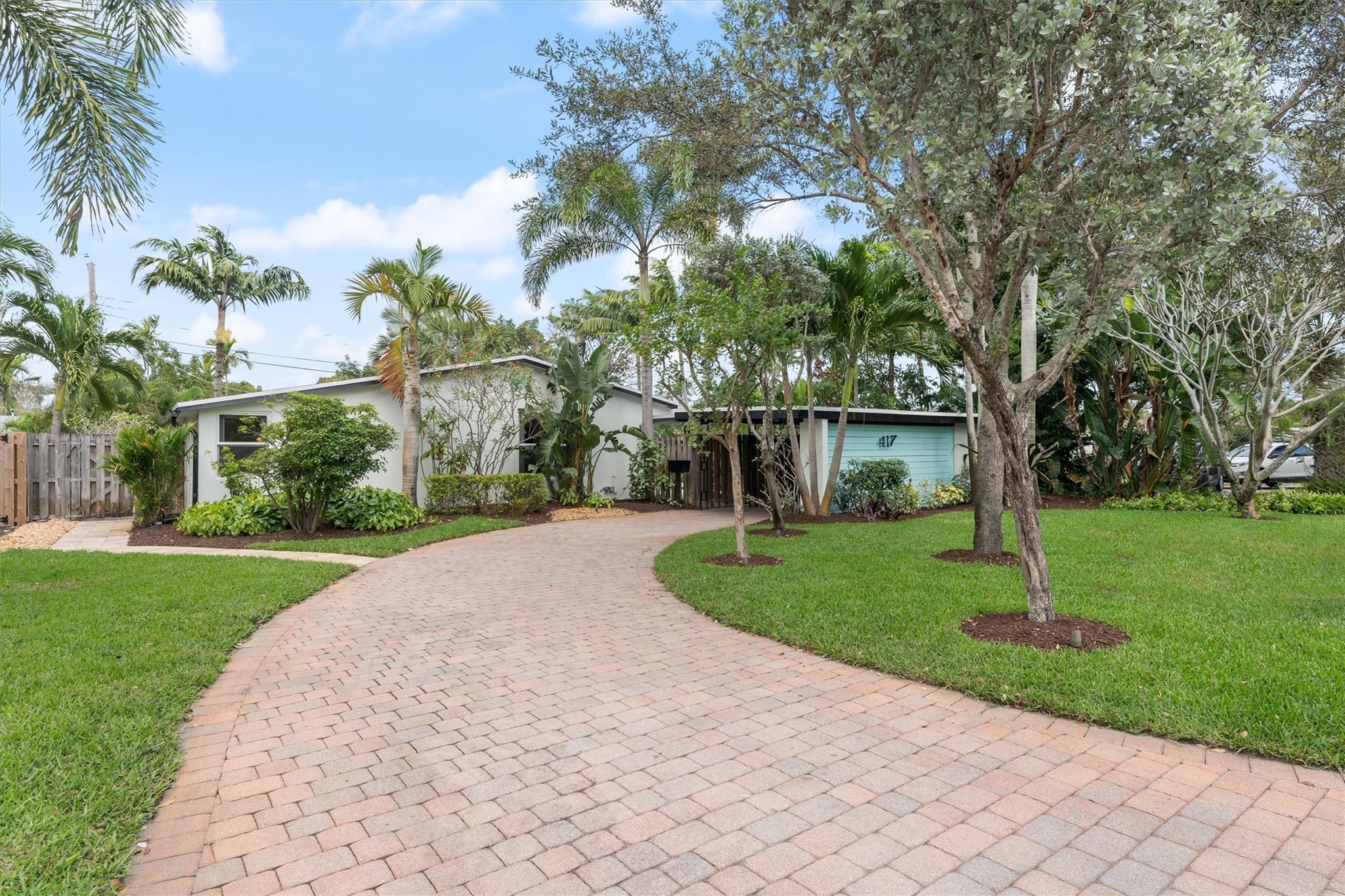 Tropical Manors 33-31 B - Residential