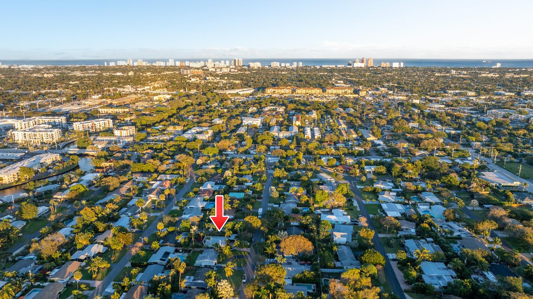 Tropical Manors 33-31 B - Residential