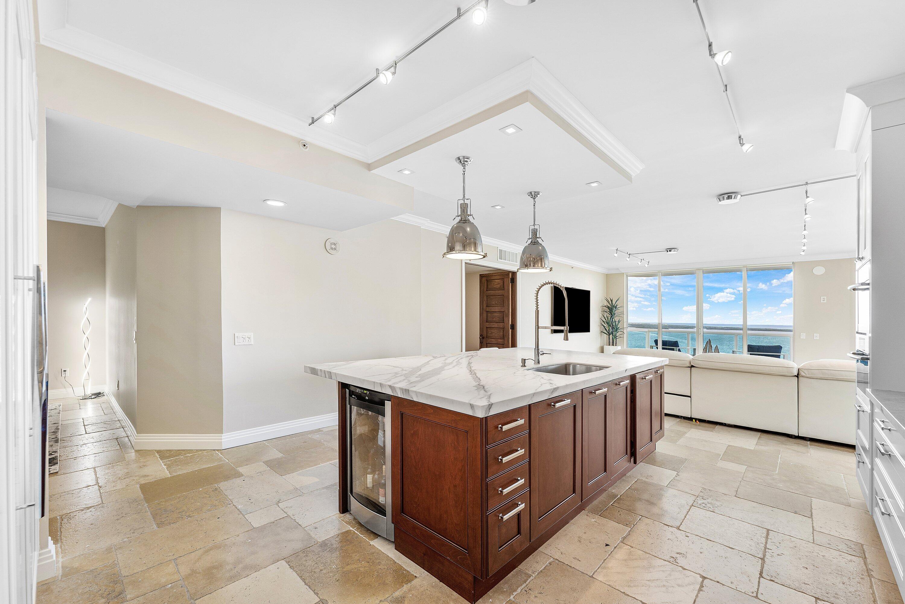 MARINA GRANDE RIVIERA BEACH CONDO - Residential