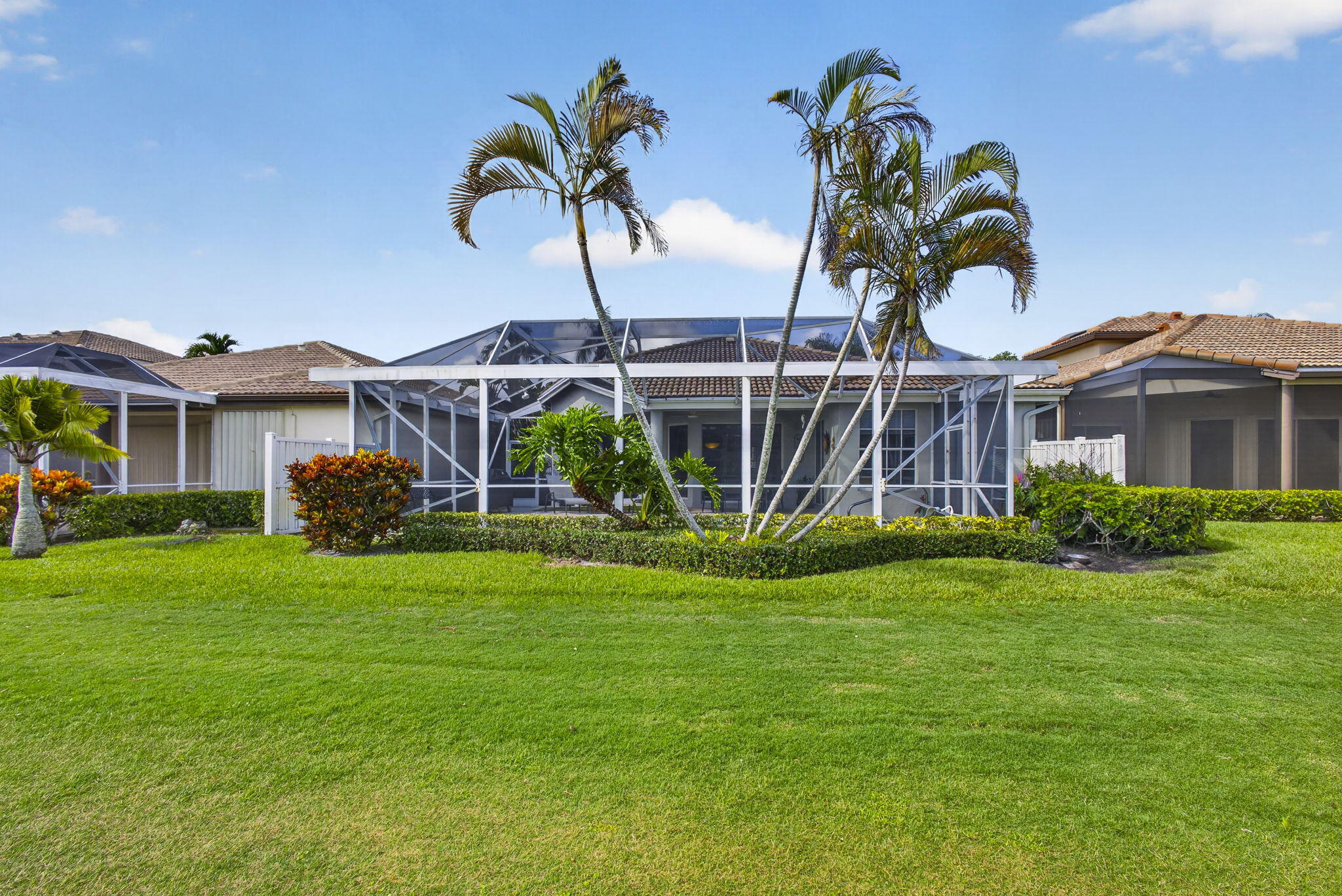 IBIS GOLF AND COUNTRY CLUB - Residential