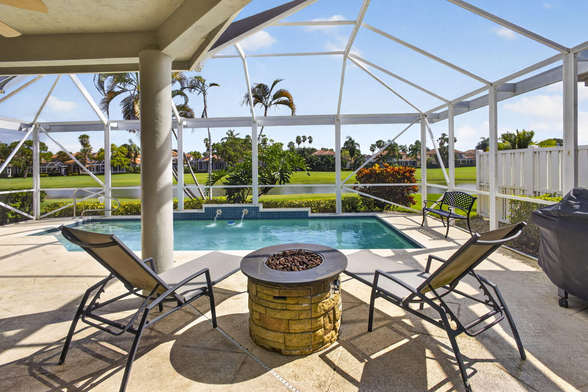 IBIS GOLF AND COUNTRY CLUB - Residential
