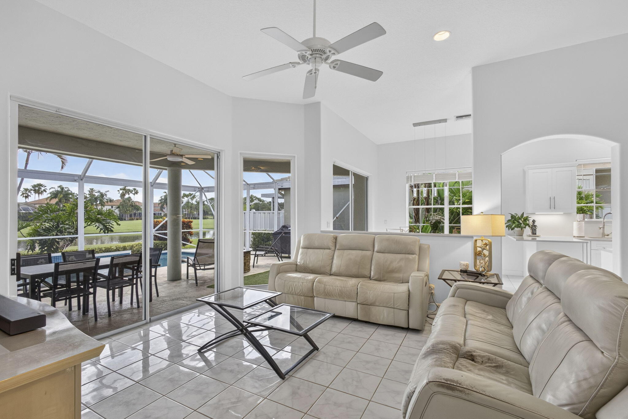 IBIS GOLF AND COUNTRY CLUB - Residential