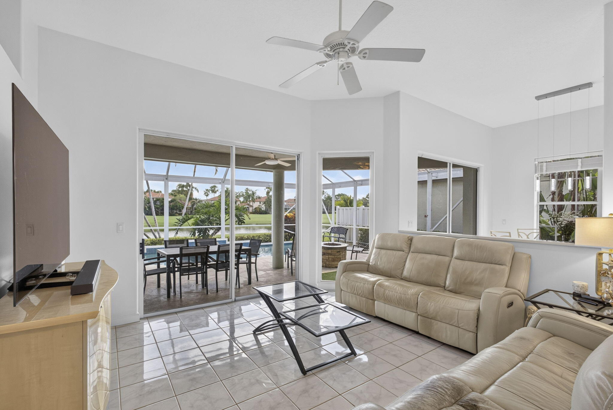 IBIS GOLF AND COUNTRY CLUB - Residential