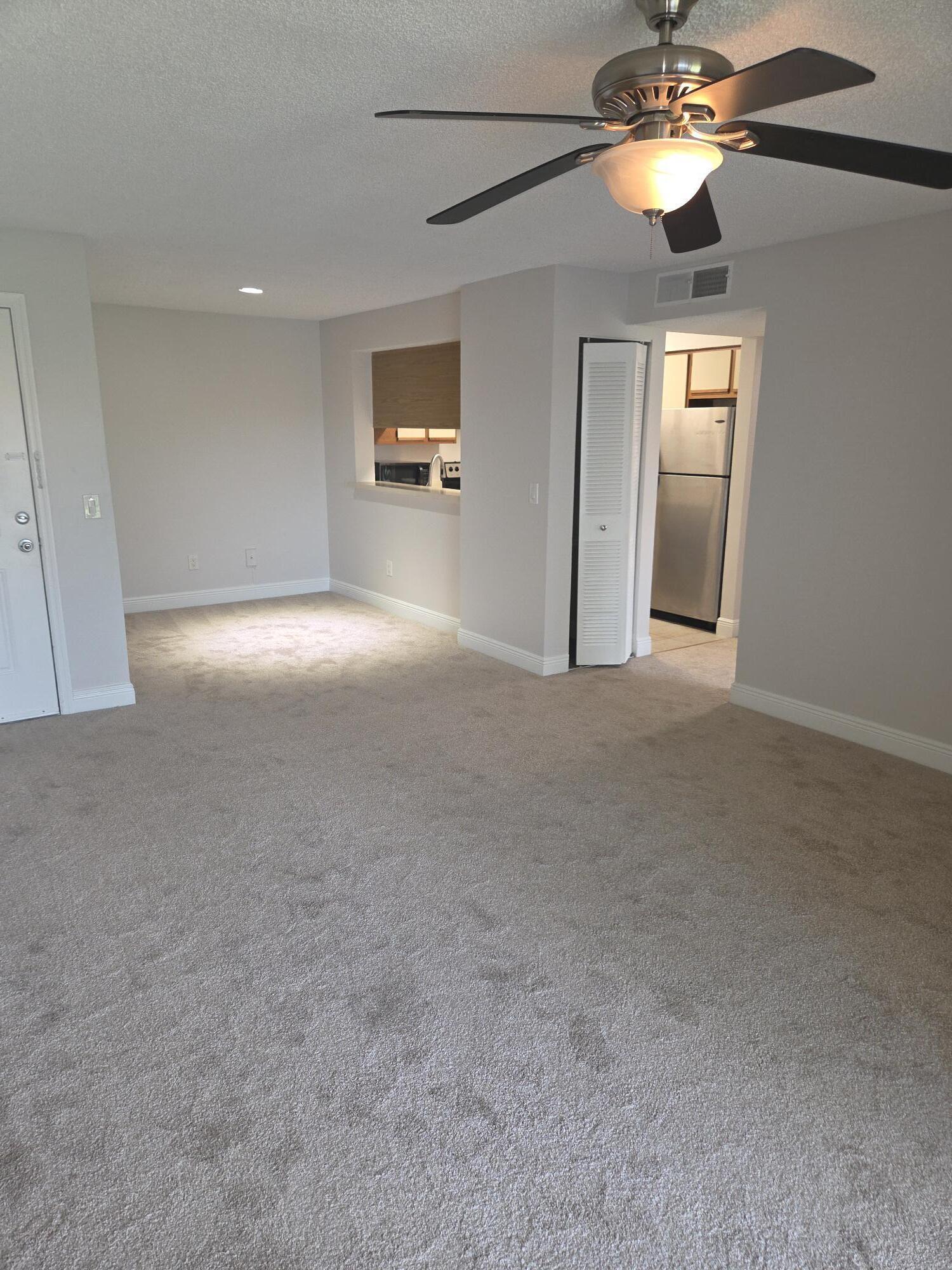 ROYAL POINCIANA CONDO - Residential Lease