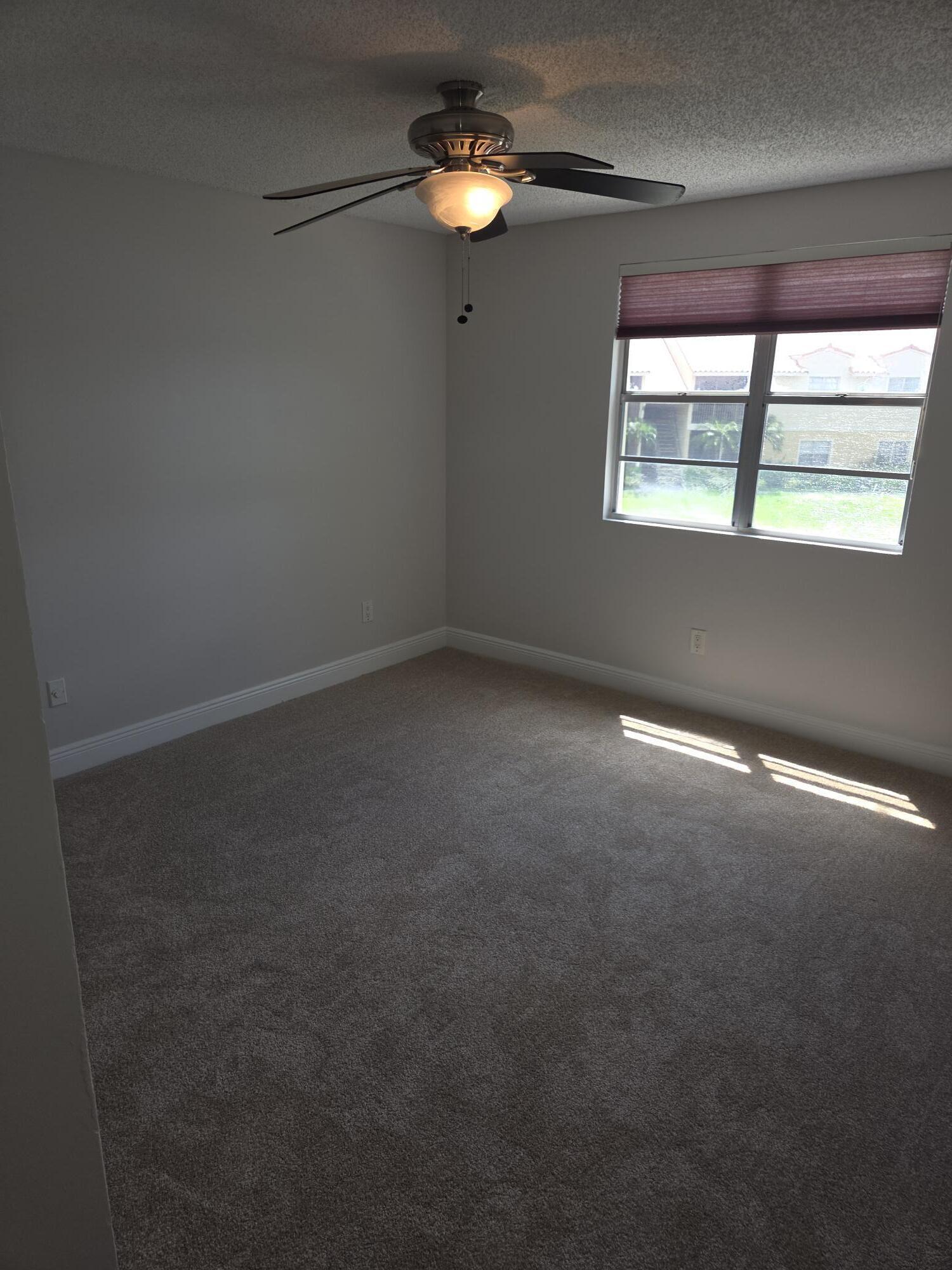 ROYAL POINCIANA CONDO - Residential Lease