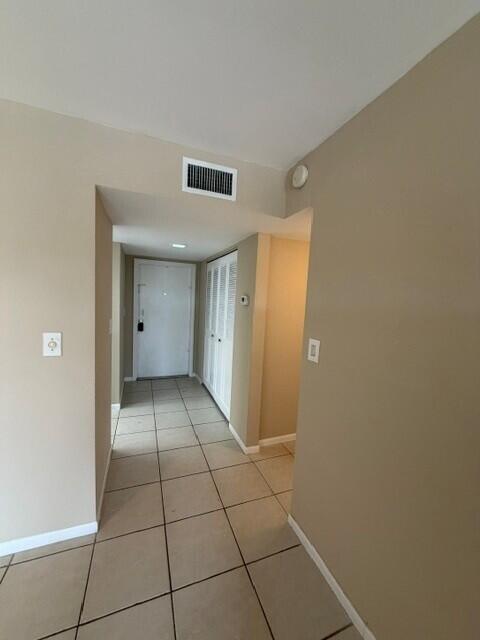 SANDALFOOT SQUIRE CONDO - Residential Lease