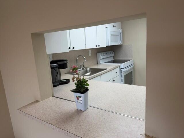 SANDALFOOT SQUIRE CONDO - Residential Lease