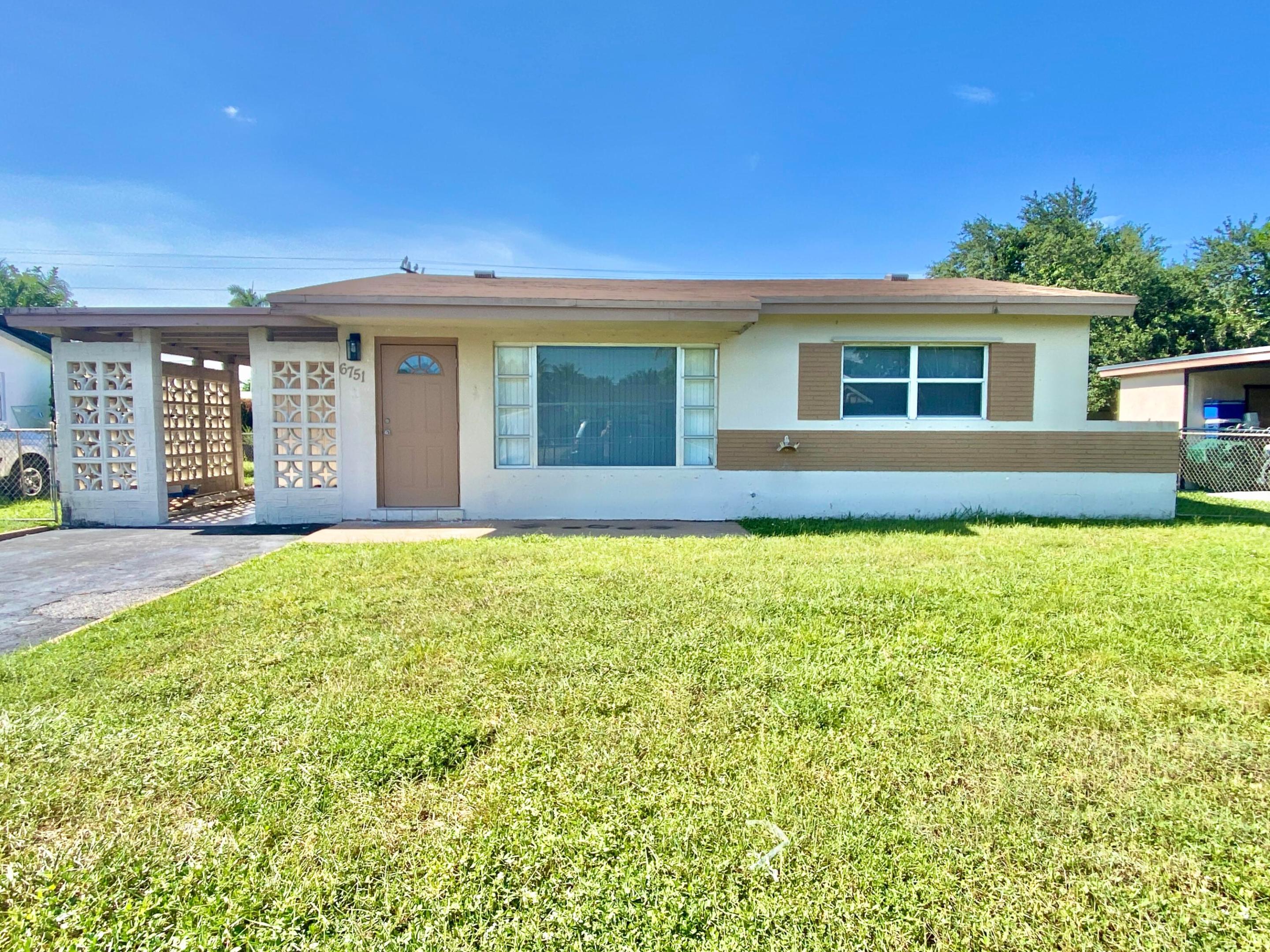 NO-HOA - Fantastic opportunity for first-time homebuyers! 2Bedroom, 1Bath plus bonus room, separate laundry and storage room and covered carport. Located in a desirable Hollywood neighborhood west of the Turnpike and near Sheridan Street, it offers convenient access to shopping, dining, schools and major highways. Ready for your personal updates and finishing touches, this home presents a great opportunity to make it your own. Enjoy a spacious backyard with plenty of room for entertaining, gardening or adding a future pool. Priced to sell and offered As-Is Fantastic Price for 2BR 1Bath in beutiful neighborhood in Hollywood