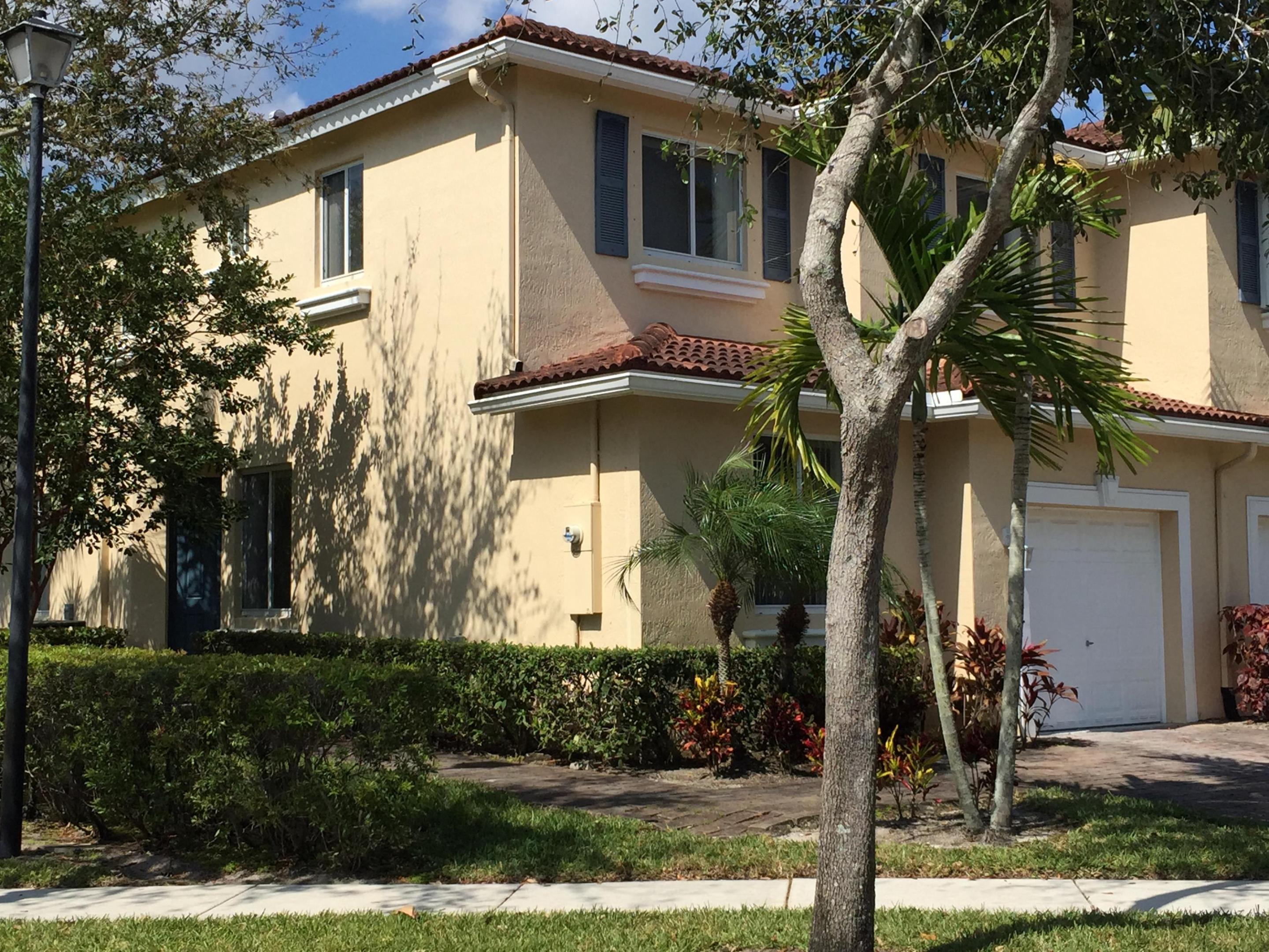 QUANTUM PARK TOWNHOMES - Residential