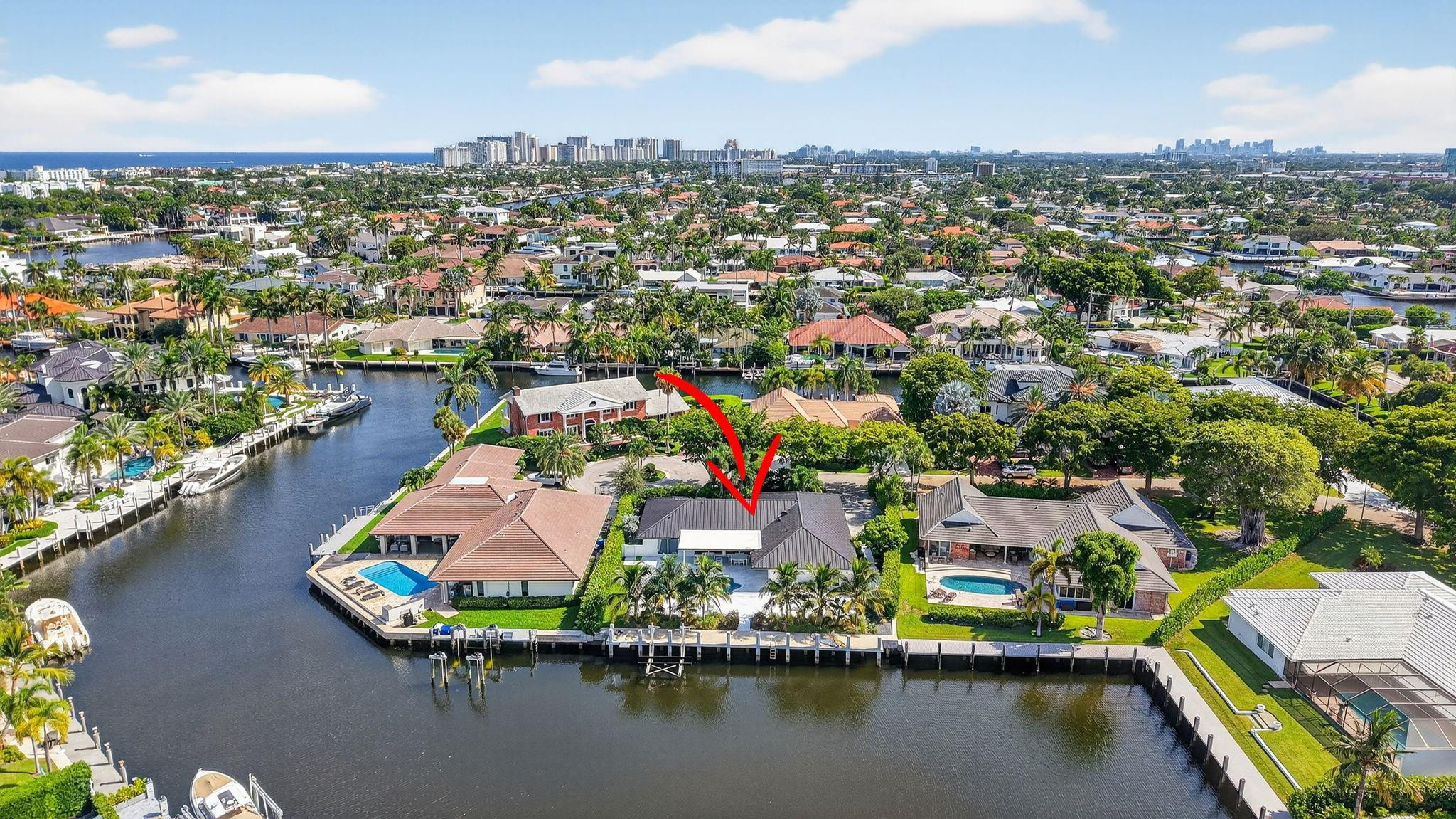 BAY COLONY - Residential