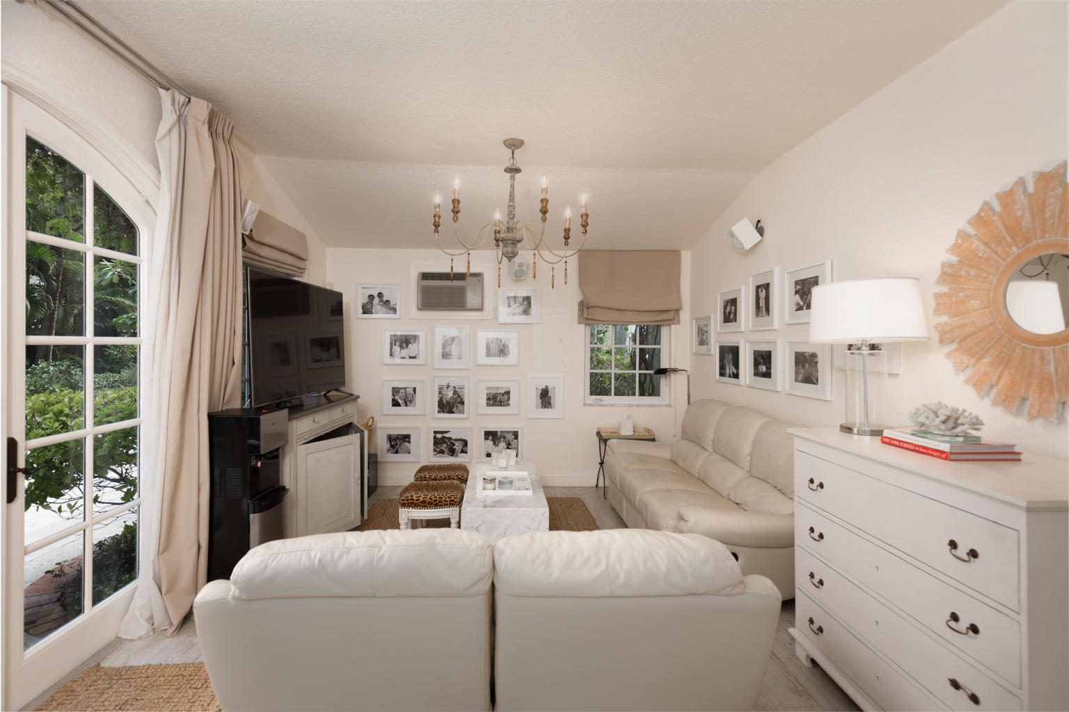 OCEAN PARK H W ROBBINS - Residential