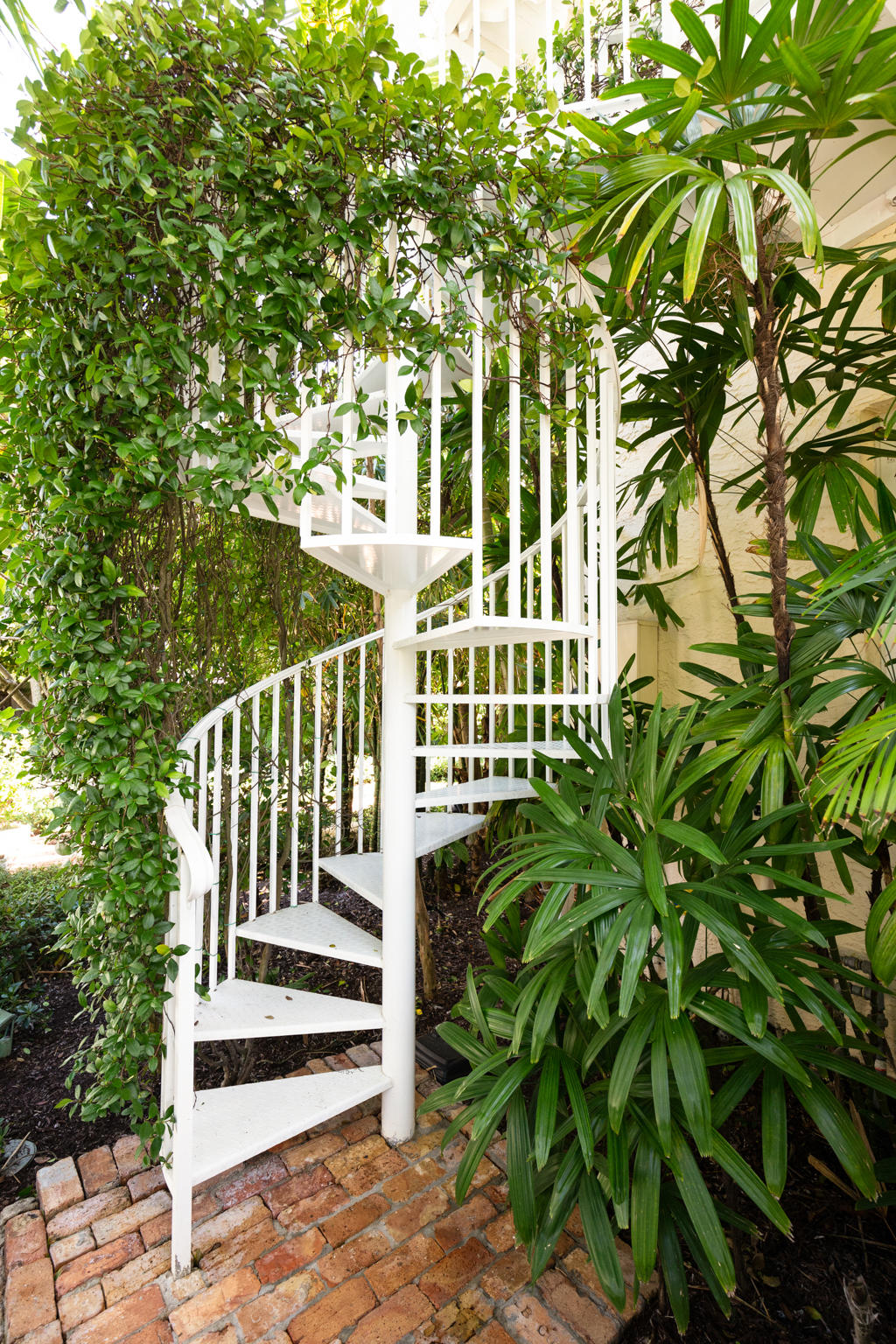 OCEAN PARK H W ROBBINS - Residential
