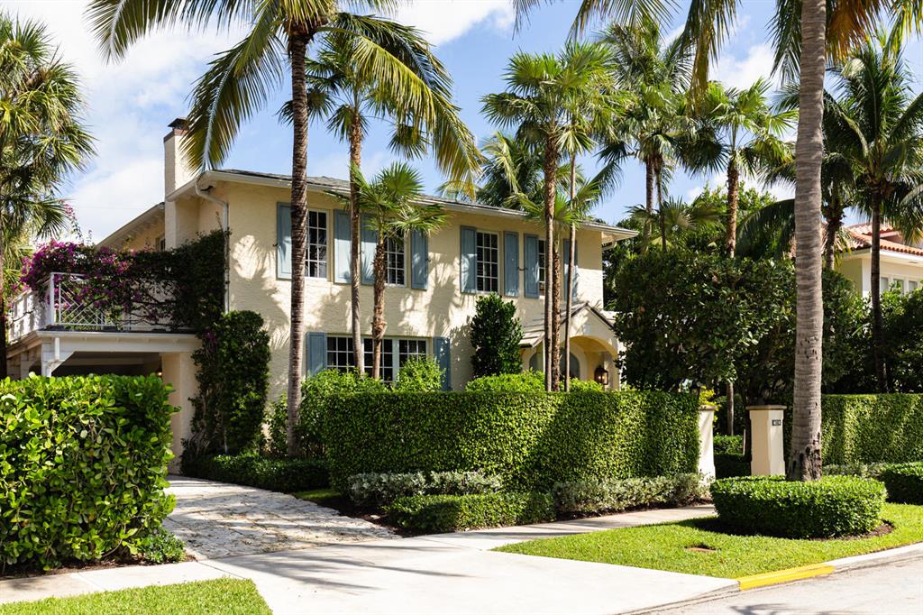 OCEAN PARK H W ROBBINS - Residential