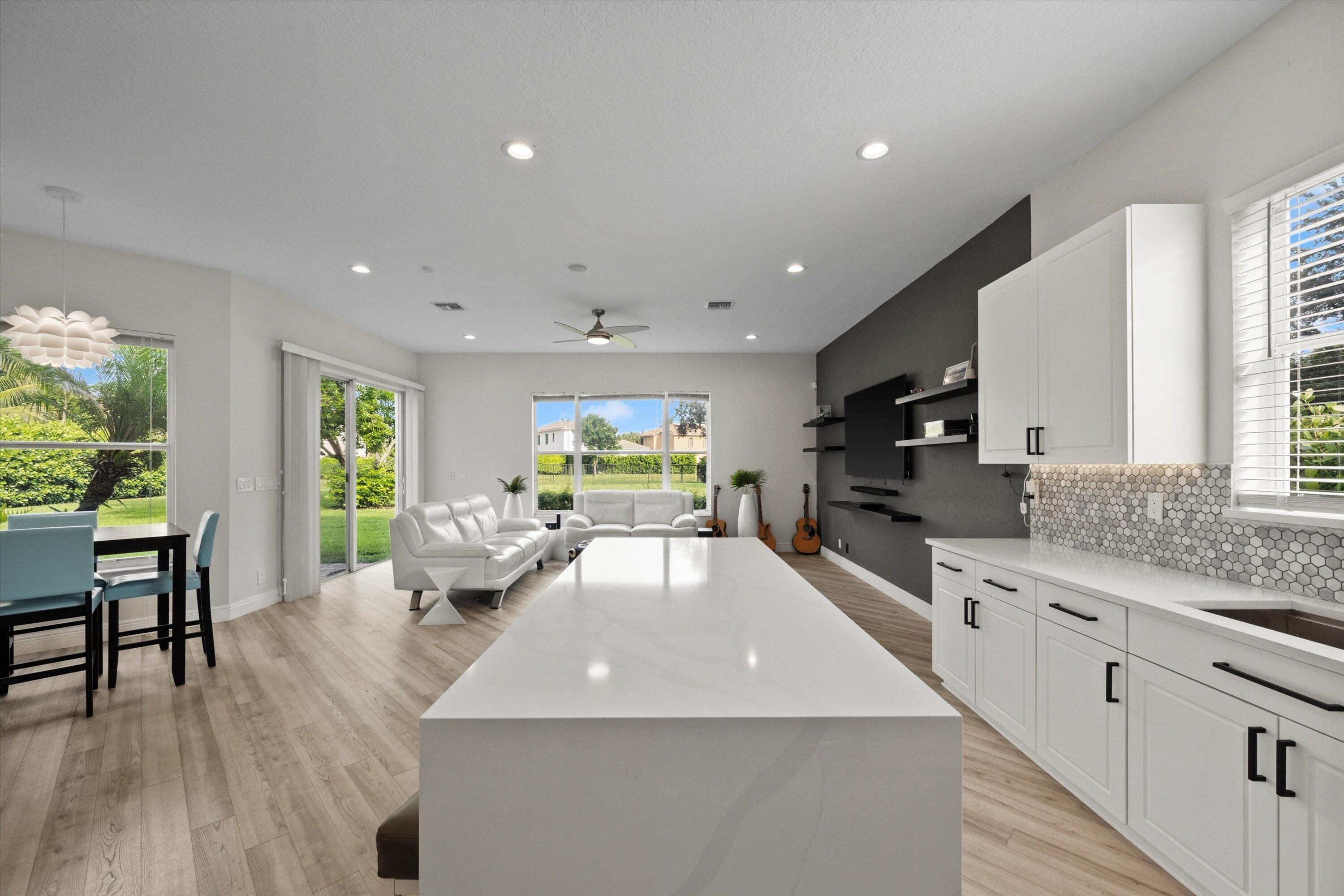 BLACK DIAMOND PH 1 - Residential