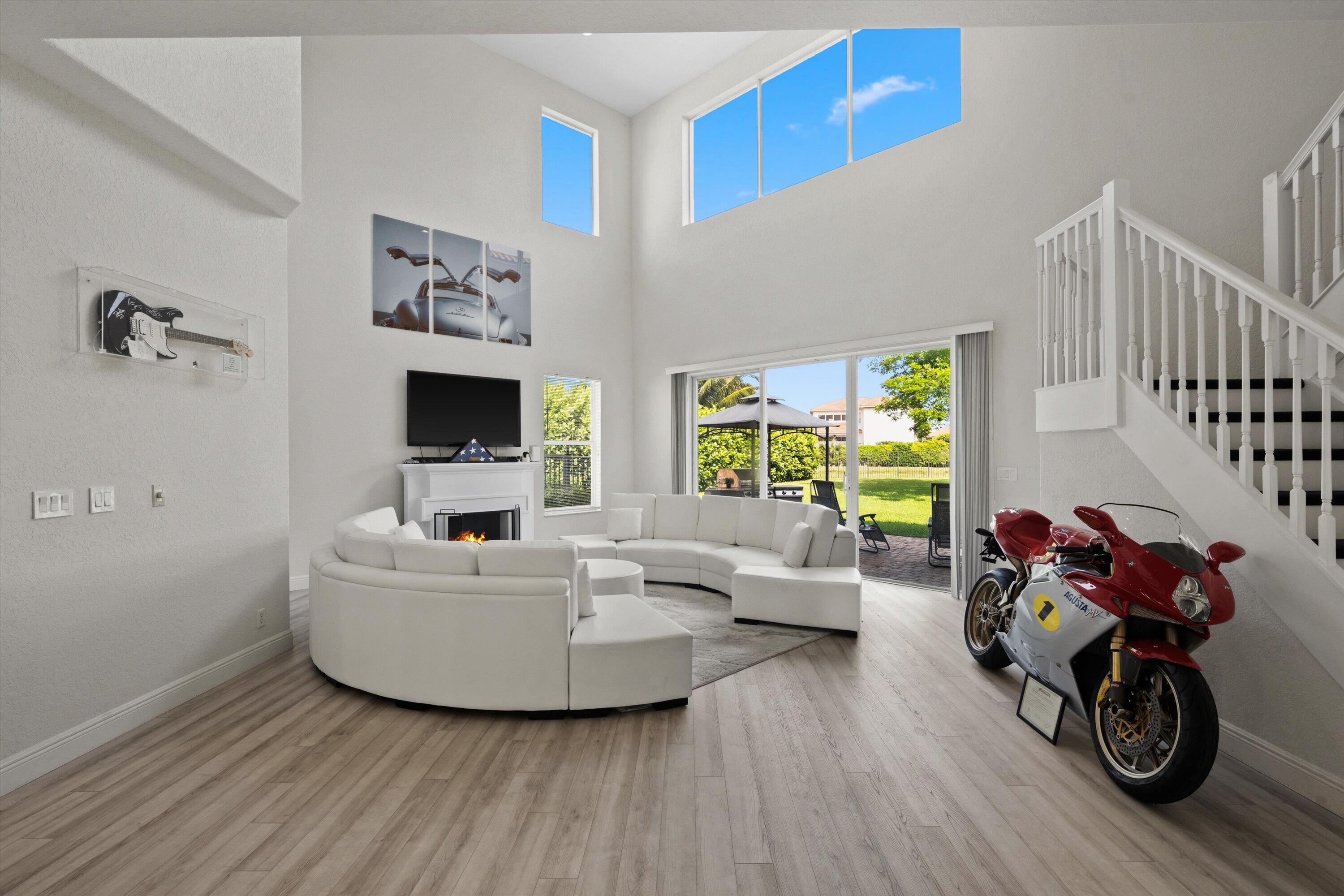 BLACK DIAMOND PH 1 - Residential