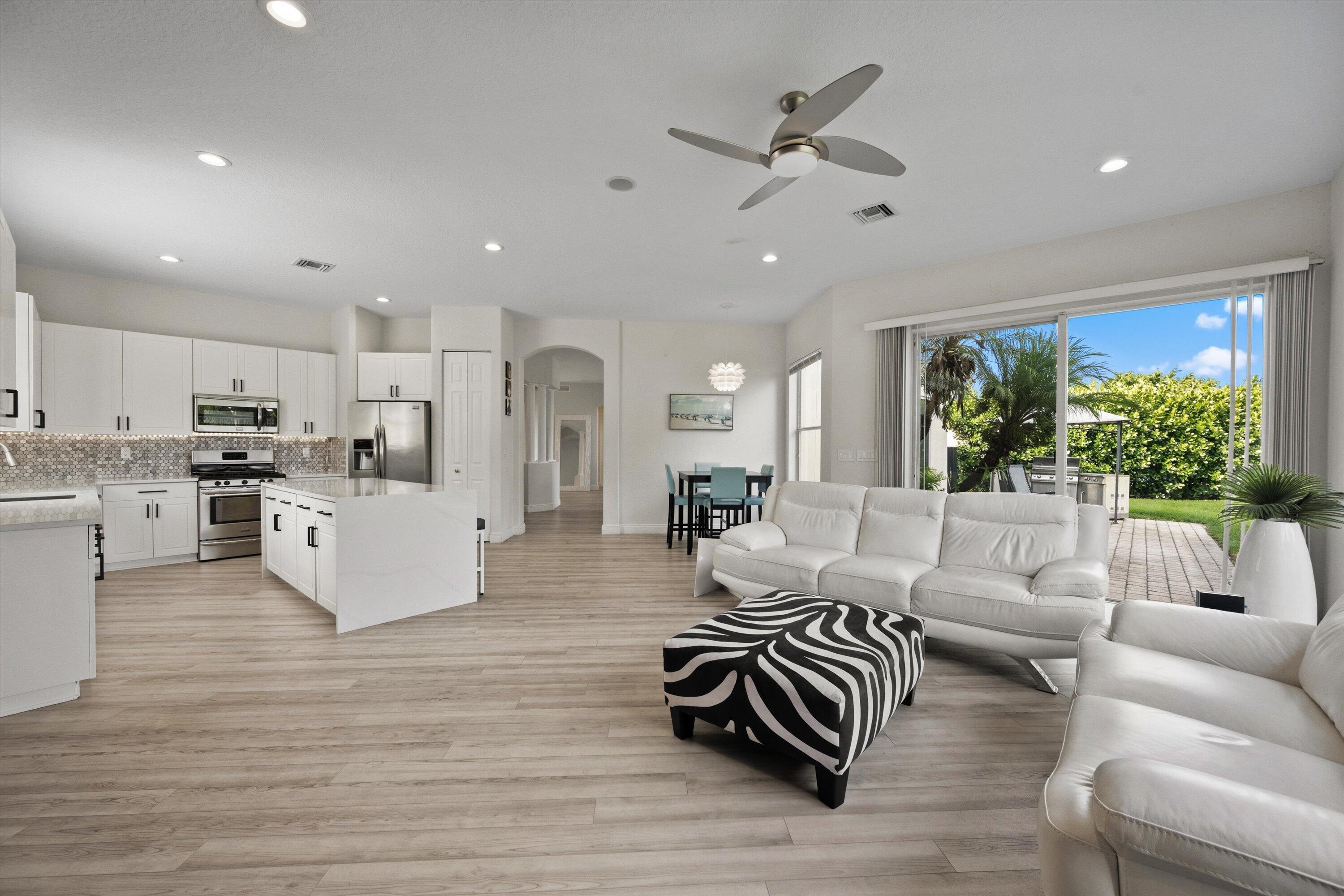 BLACK DIAMOND PH 1 - Residential