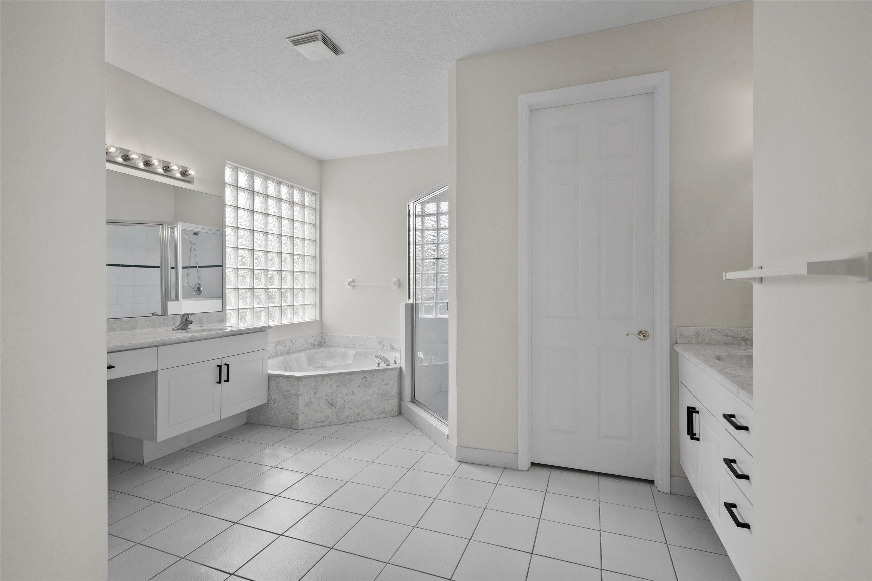 BLACK DIAMOND PH 1 - Residential