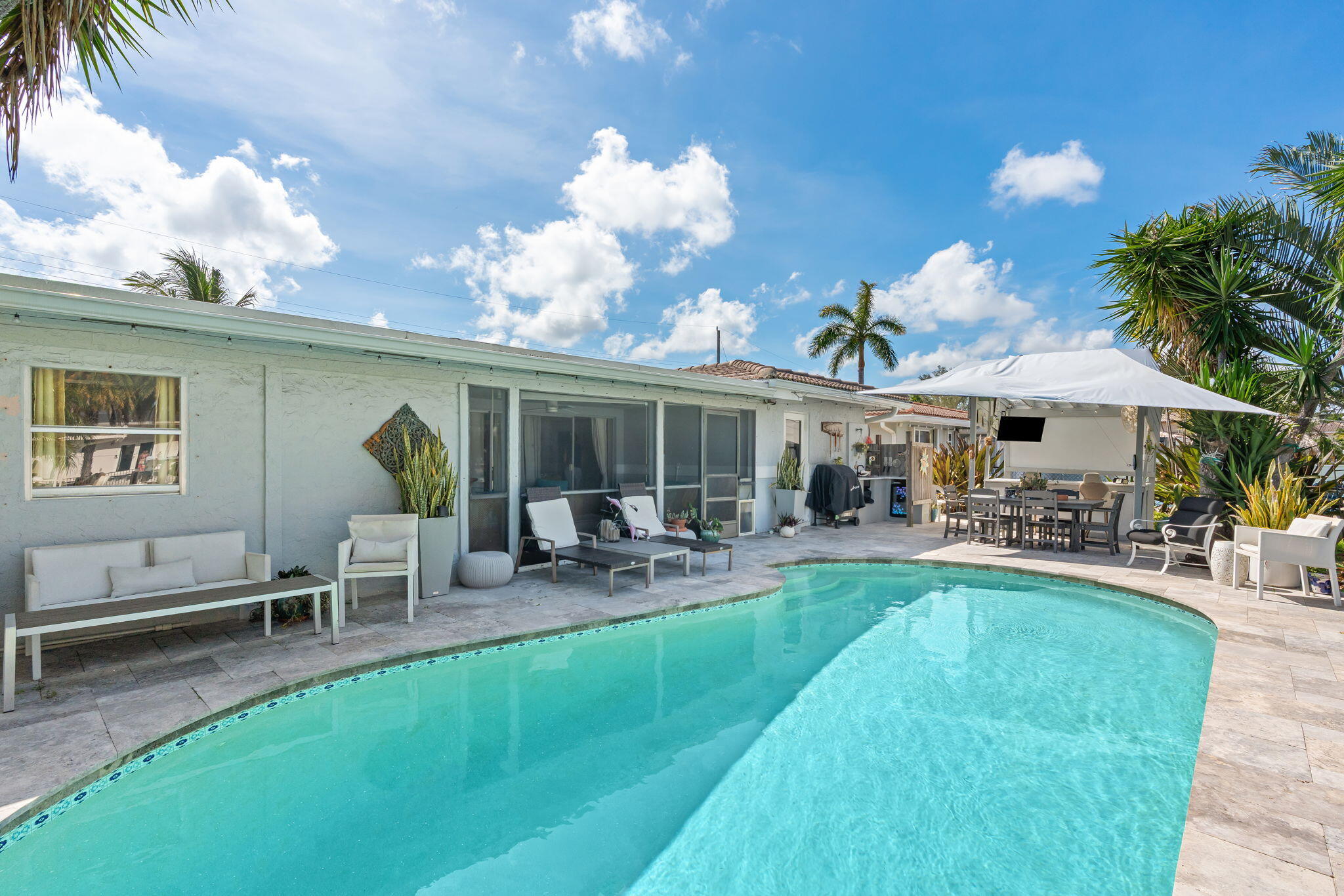 GARDEN ISLES SEC ONE - Residential