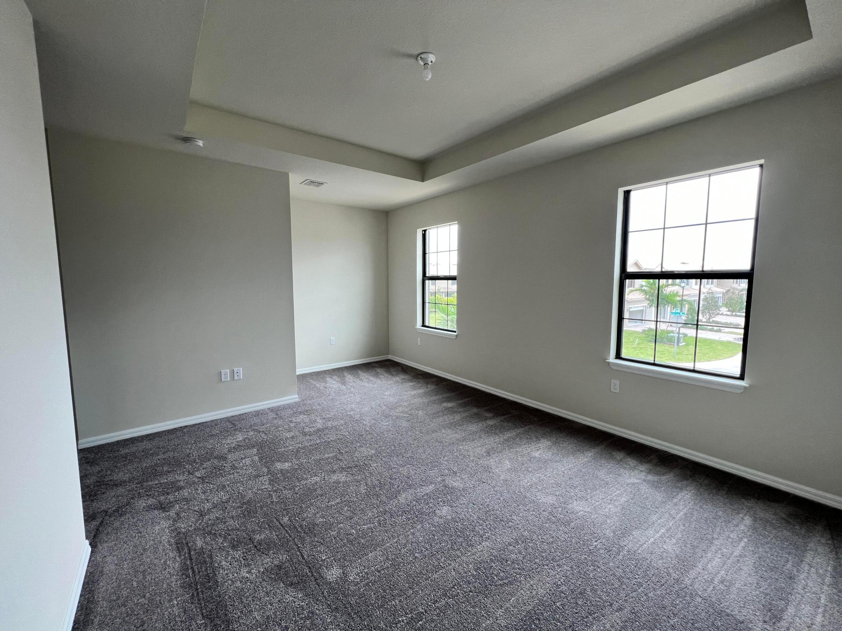 FIELDS AT GULFSTREAM POLO - Residential Lease