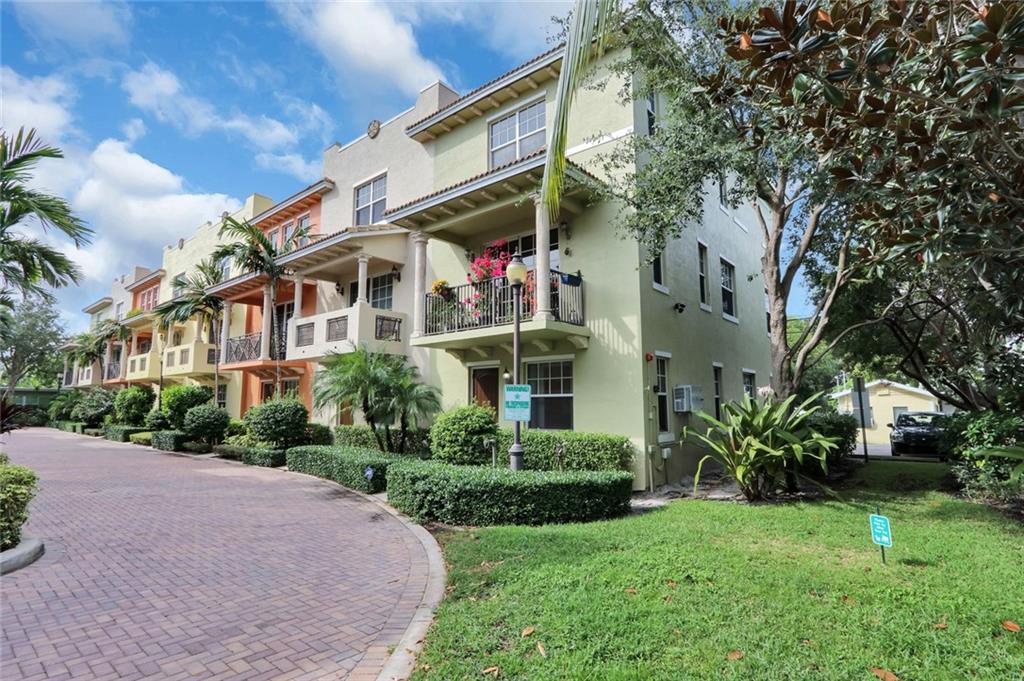 Coconut Walk - Residential