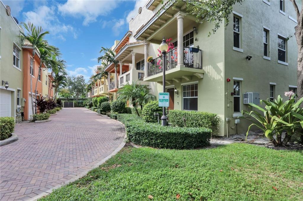Coconut Walk - Residential