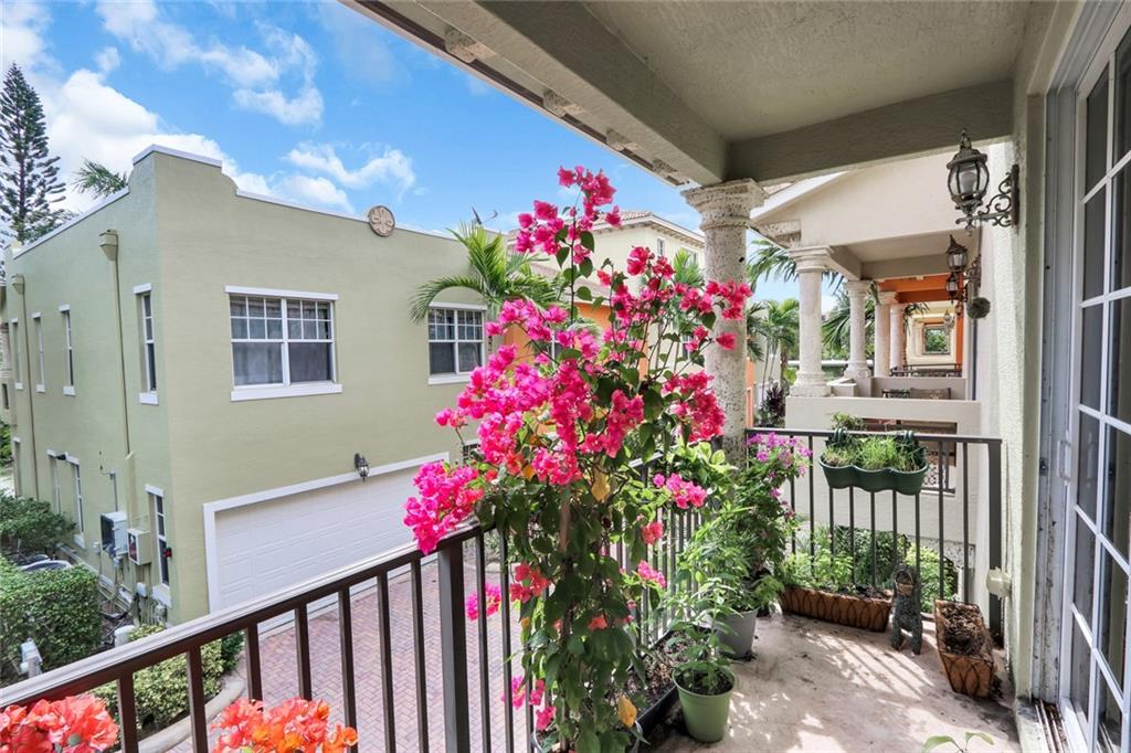 Coconut Walk - Residential