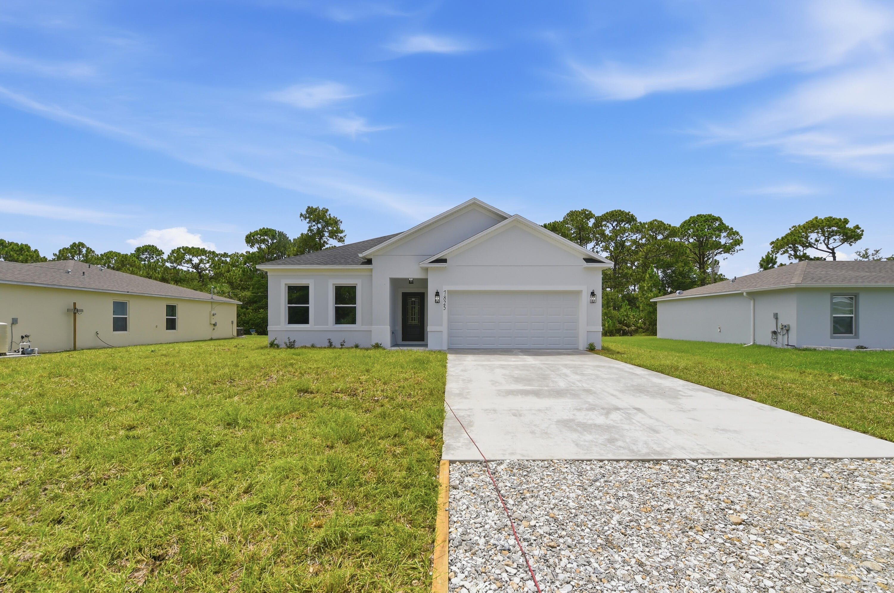 VERO LAKE ESTATES UNIT G - Residential