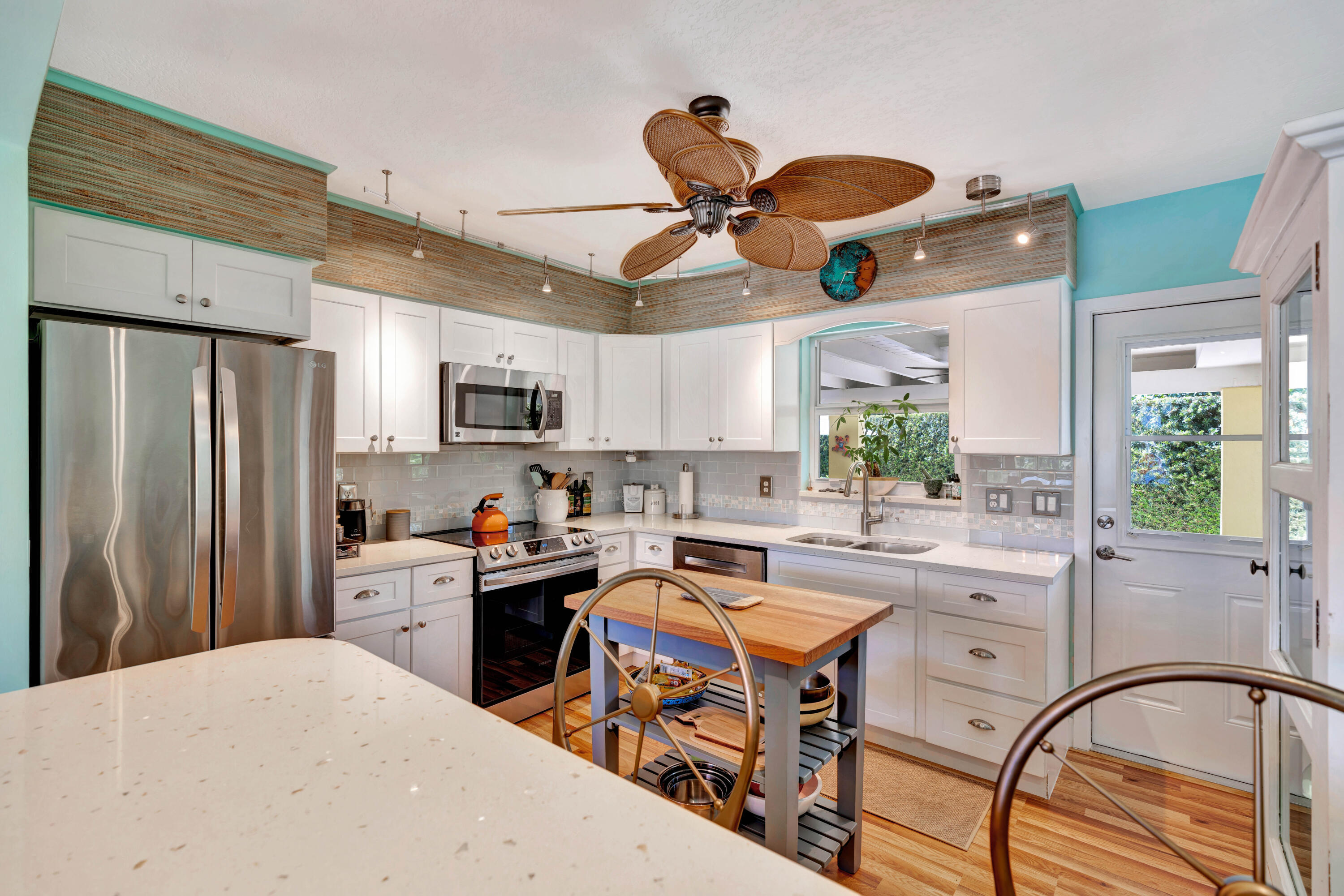 JUNO BEACH 1ST ADD - Residential