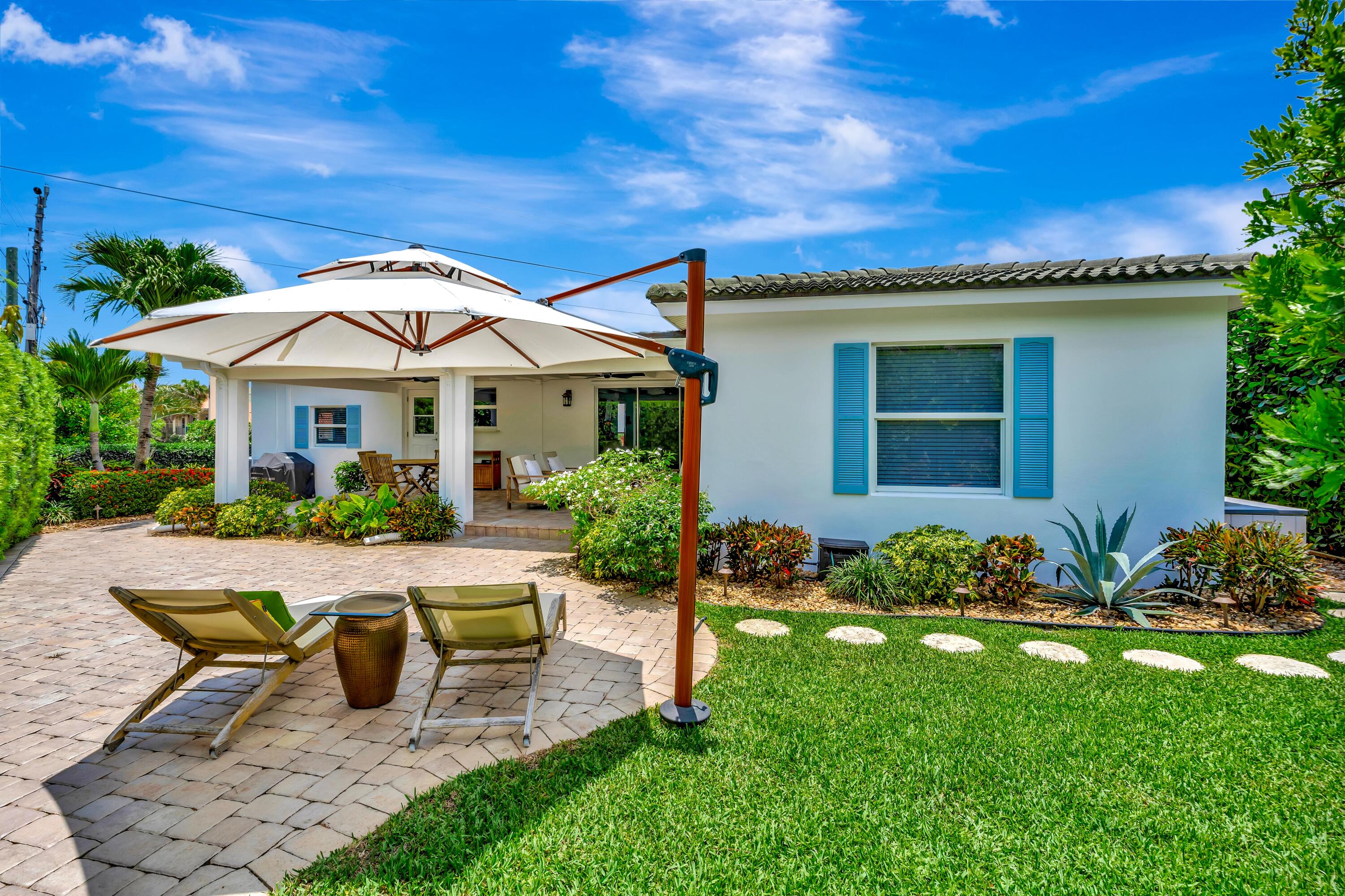 JUNO BEACH 1ST ADD - Residential
