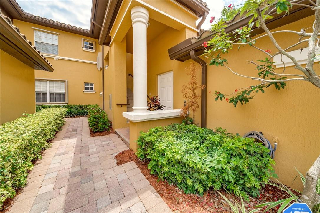 CYPRESS POINTE II AT HERON BAY - Residential Lease