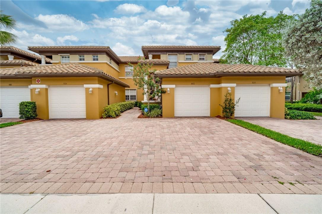 CYPRESS POINTE II AT HERON BAY - Residential Lease