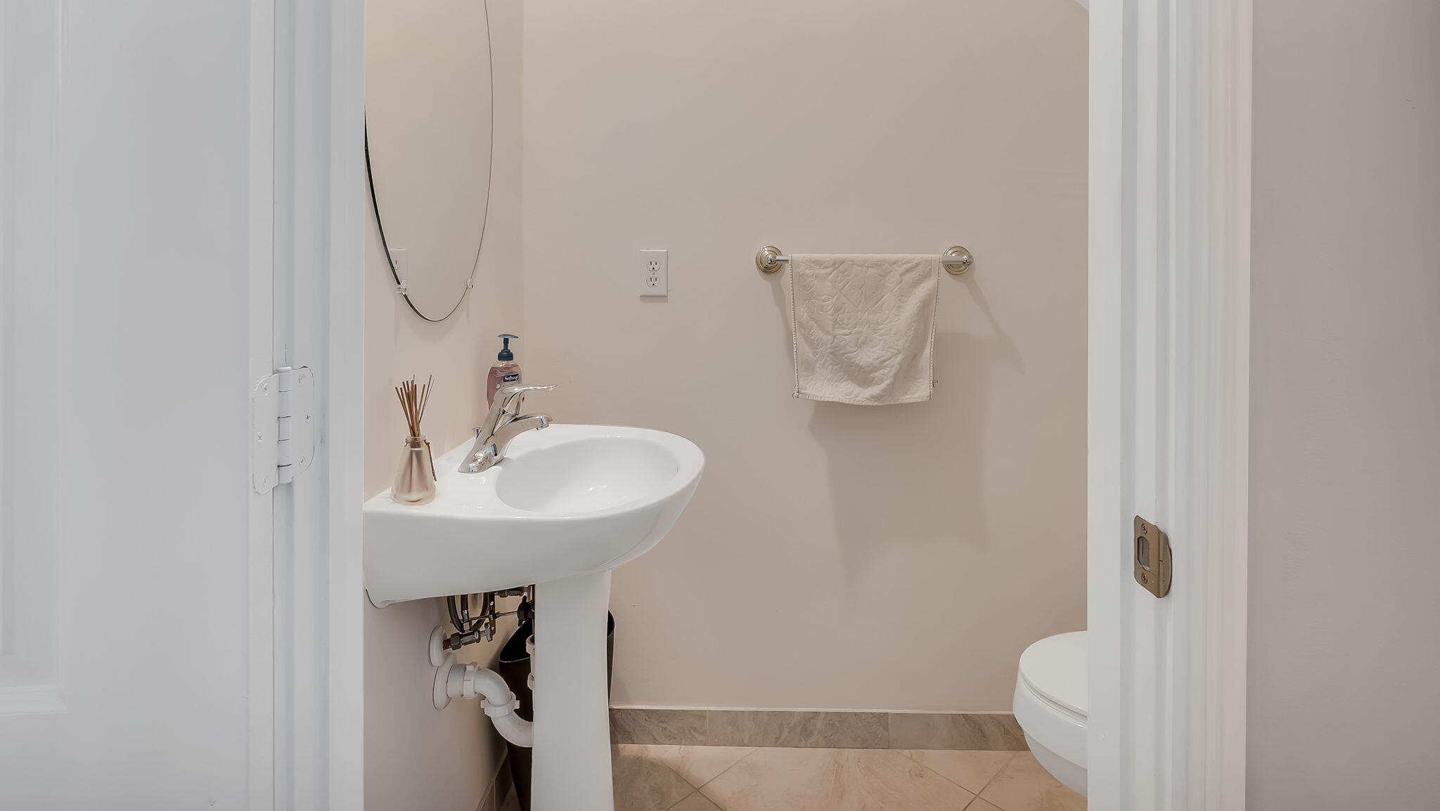MIZNER FALLS - Residential