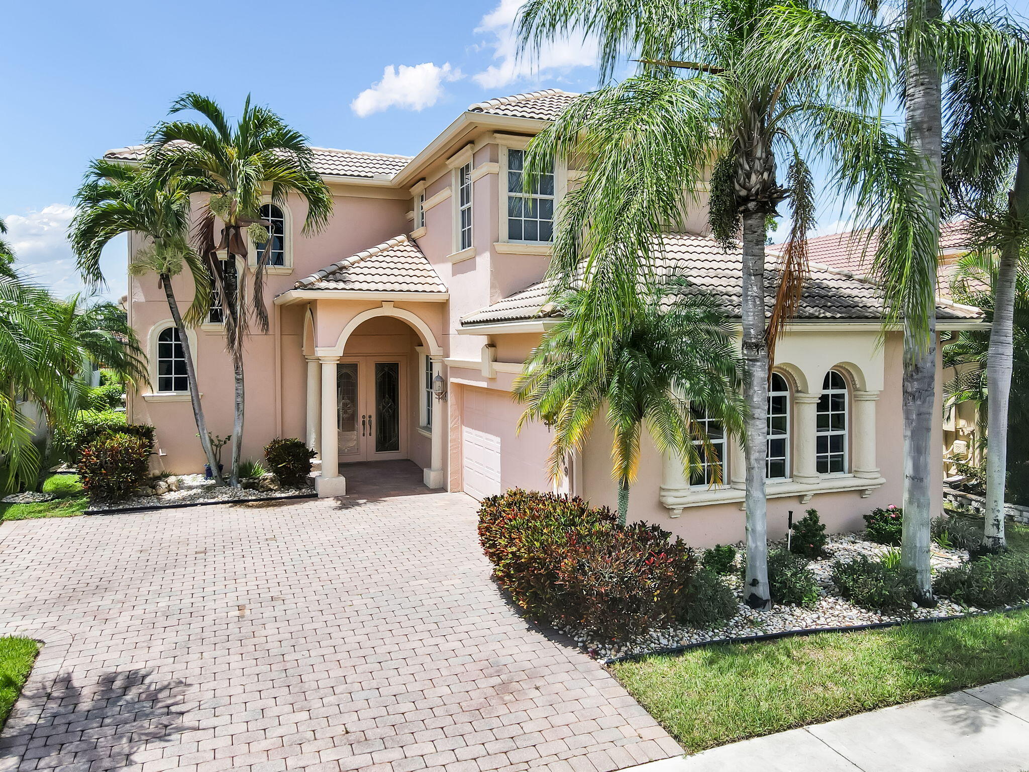 MIZNER FALLS - Residential