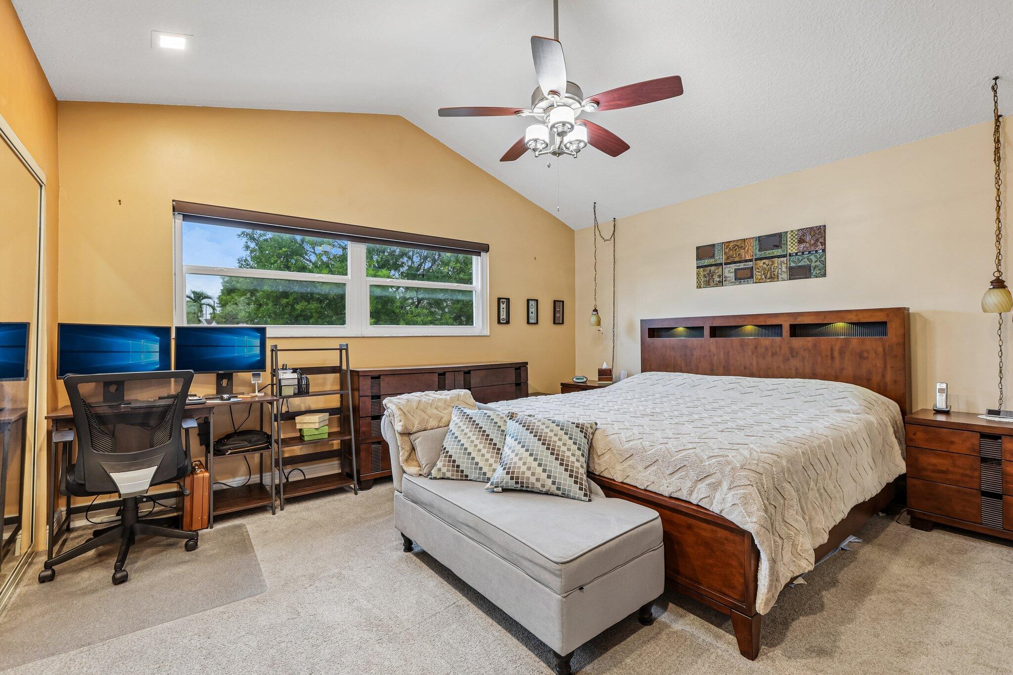 PEMBROKE LAKES SECTION SEVEN - Residential