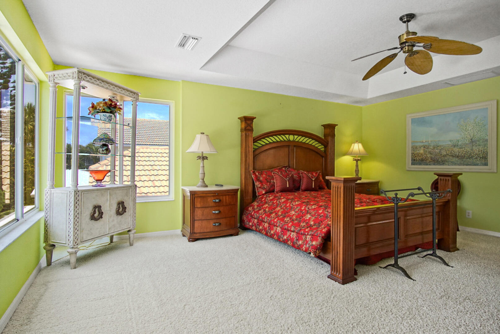 BAY TREE - Residential