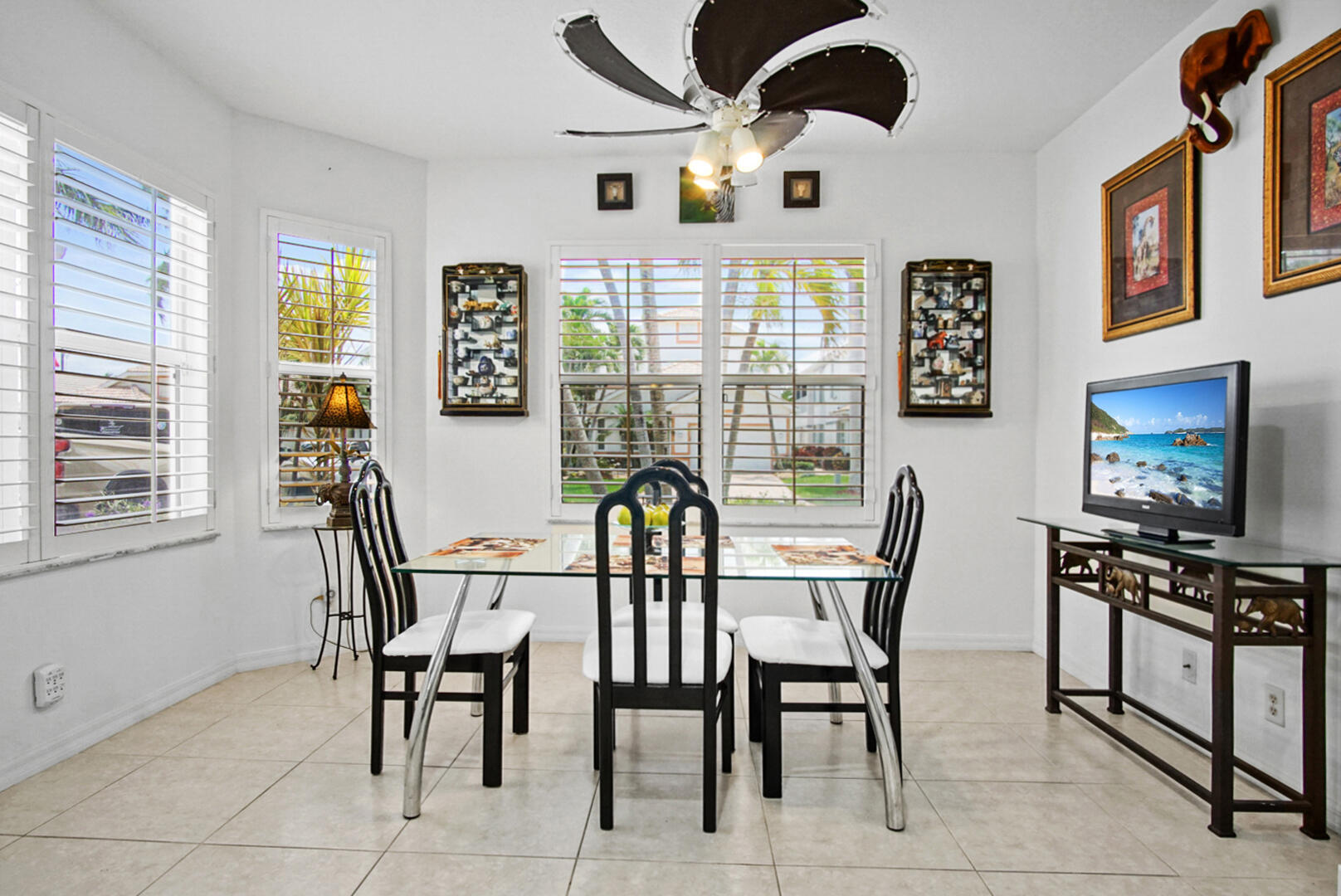 BAY TREE - Residential