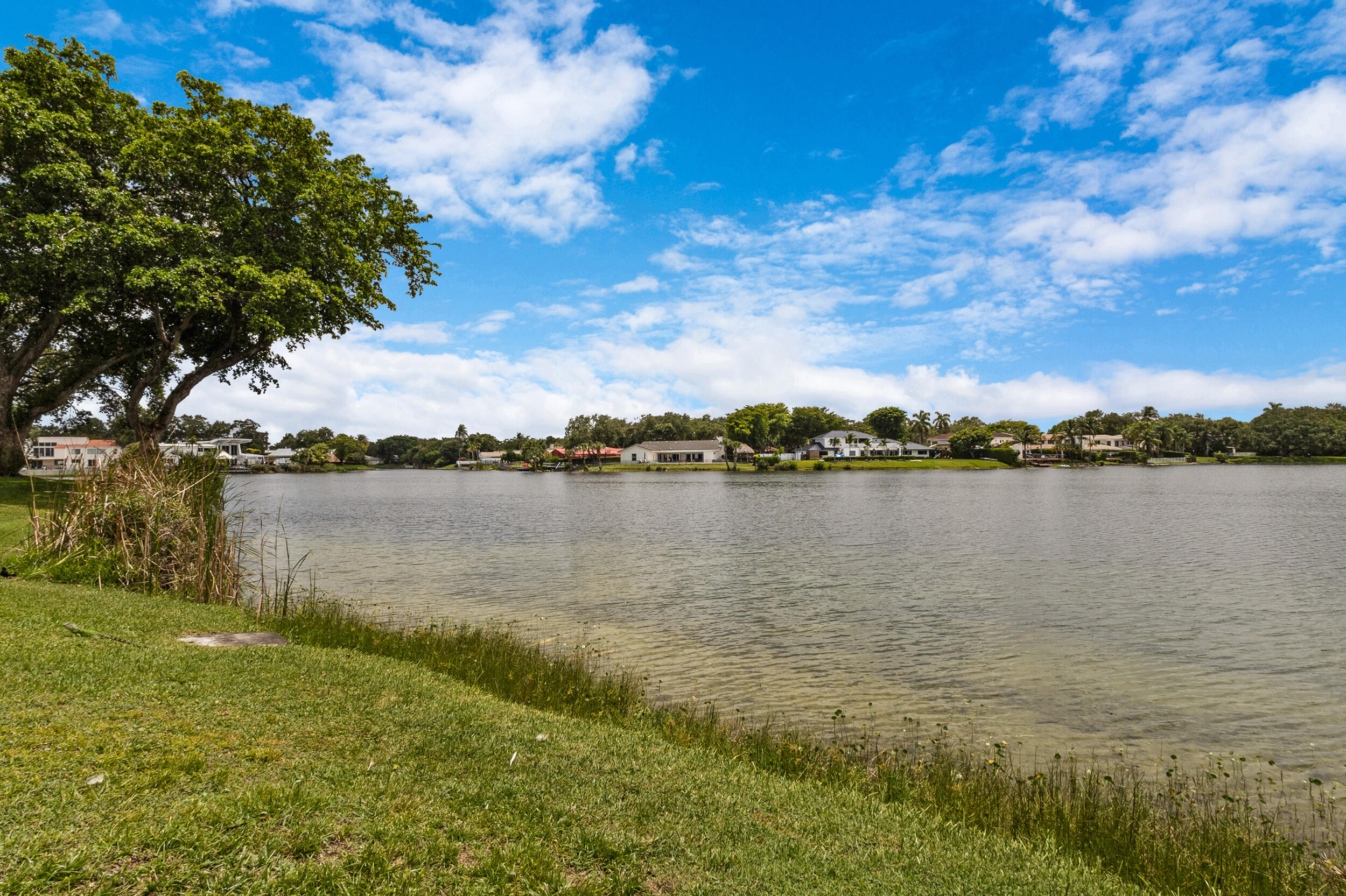 Lakes Of Emerald Hills - Residential