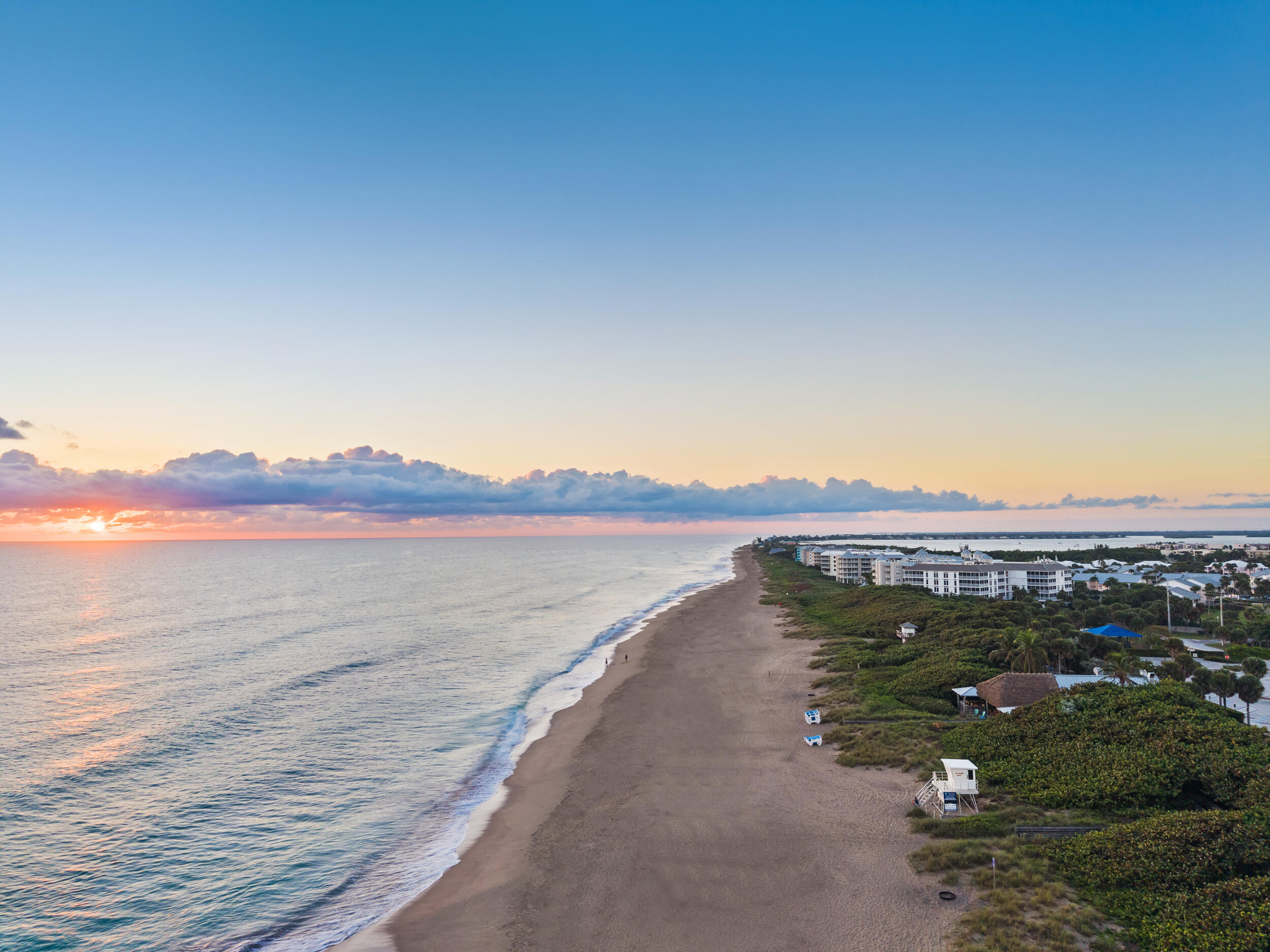 PALM LAKE PARK - Residential Lease
