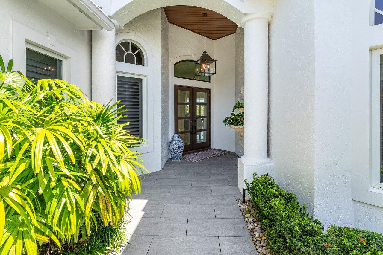 WATERS EDGE EST - Residential