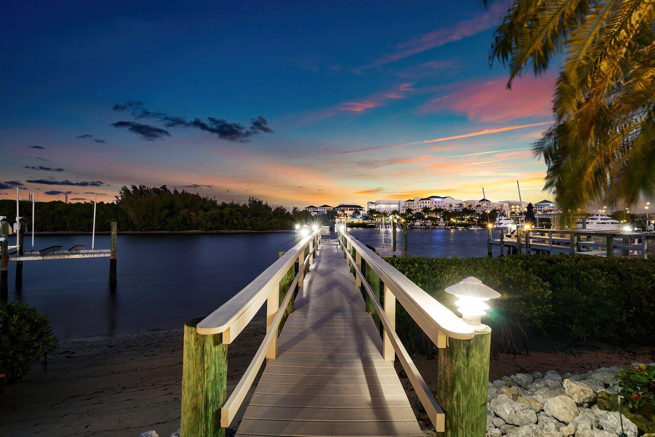 WATERS EDGE EST - Residential