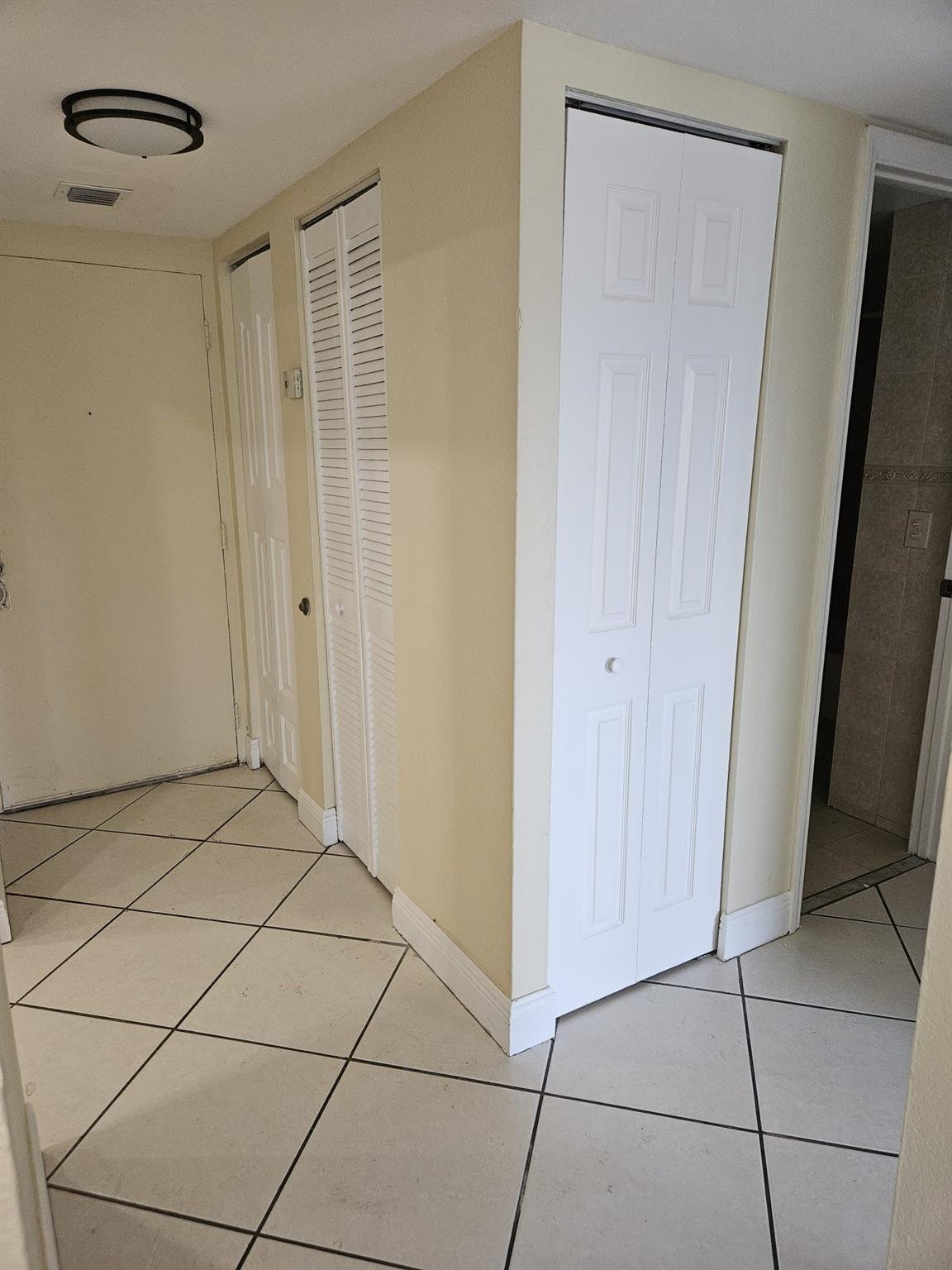 WESTLAND GARDENS CONDO - Residential Lease