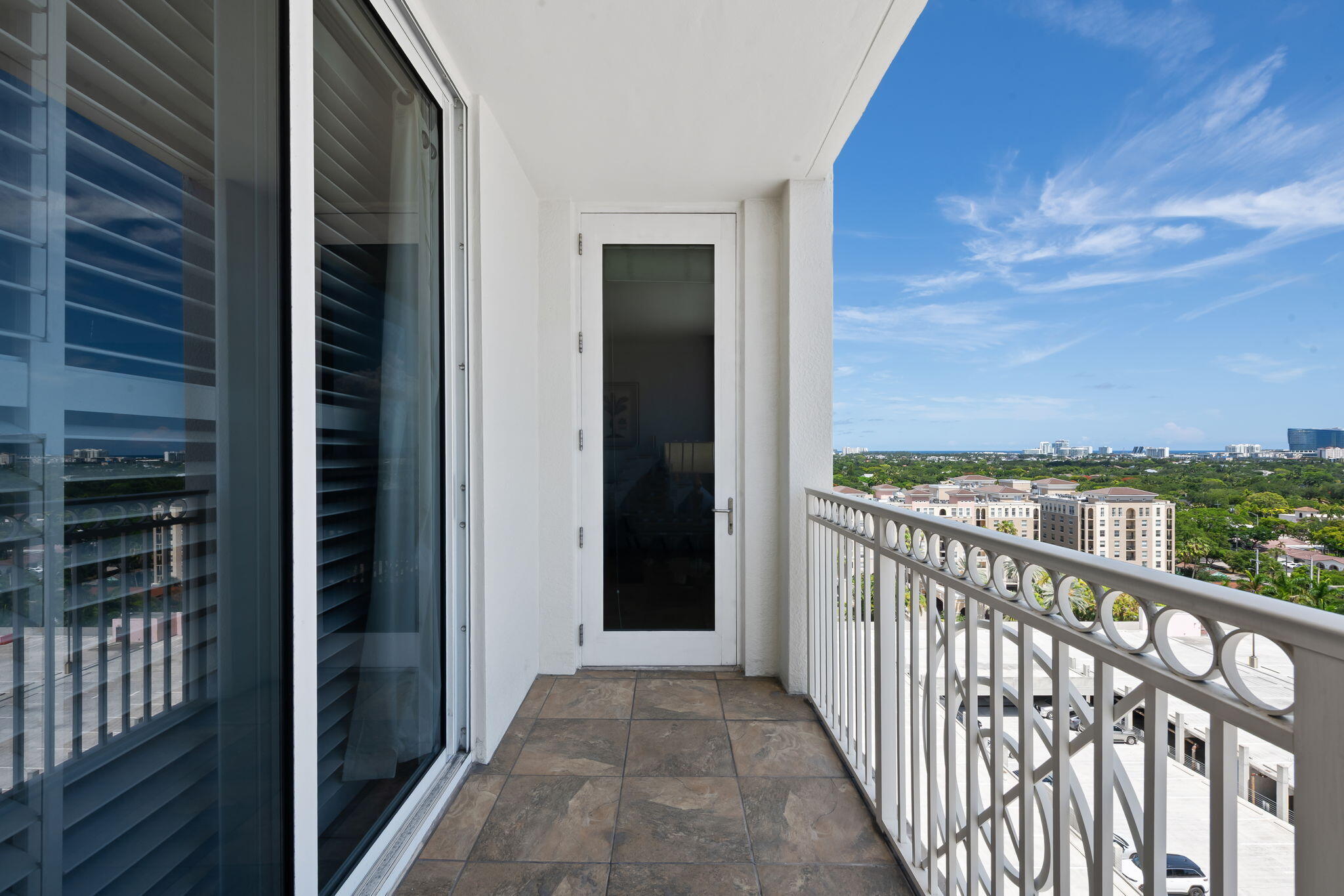 NURIVER LANDING CONDO - Residential