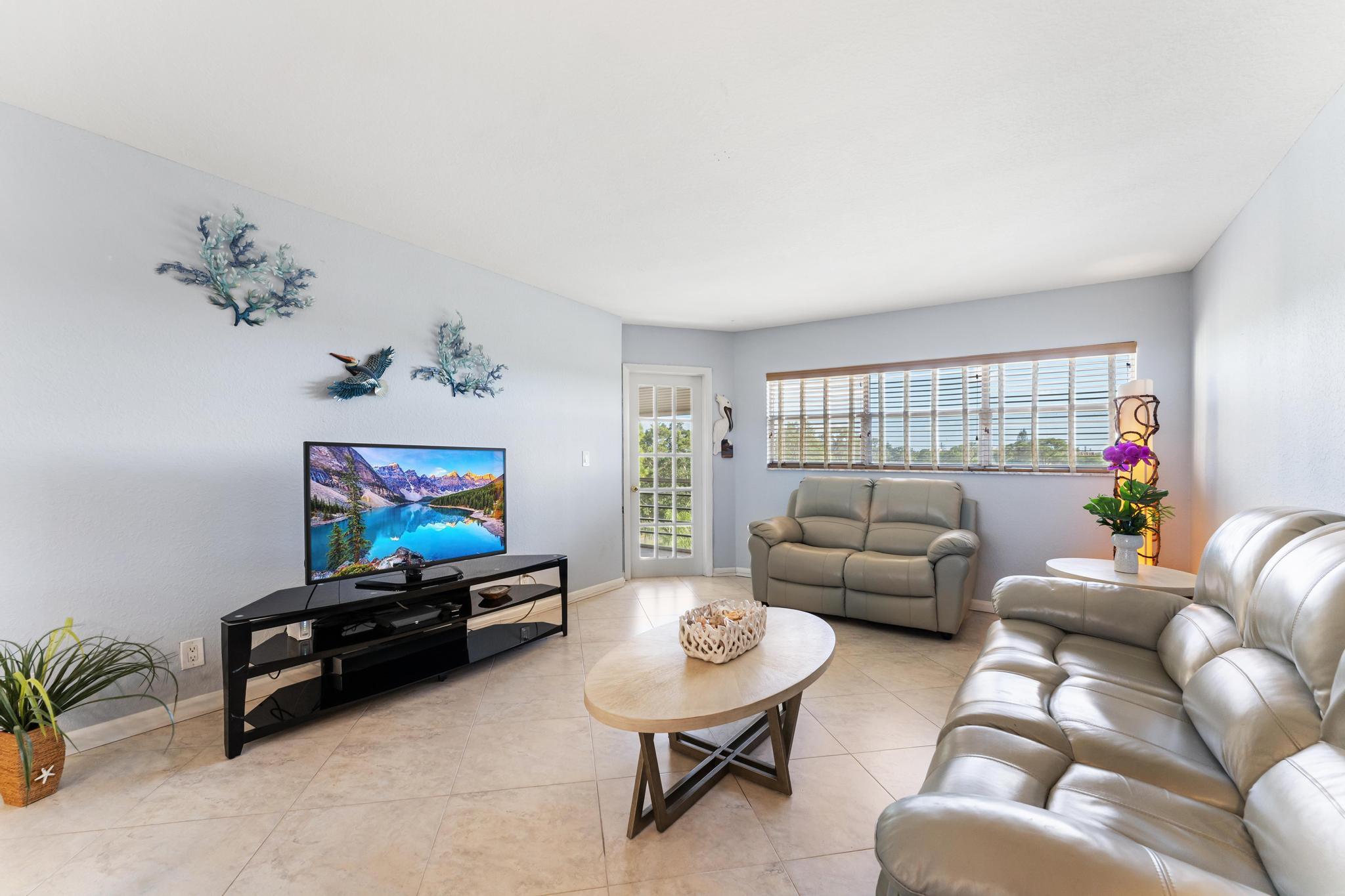 POINCIANA PLACE CONDO 1,2,8 AND 9 - Residential