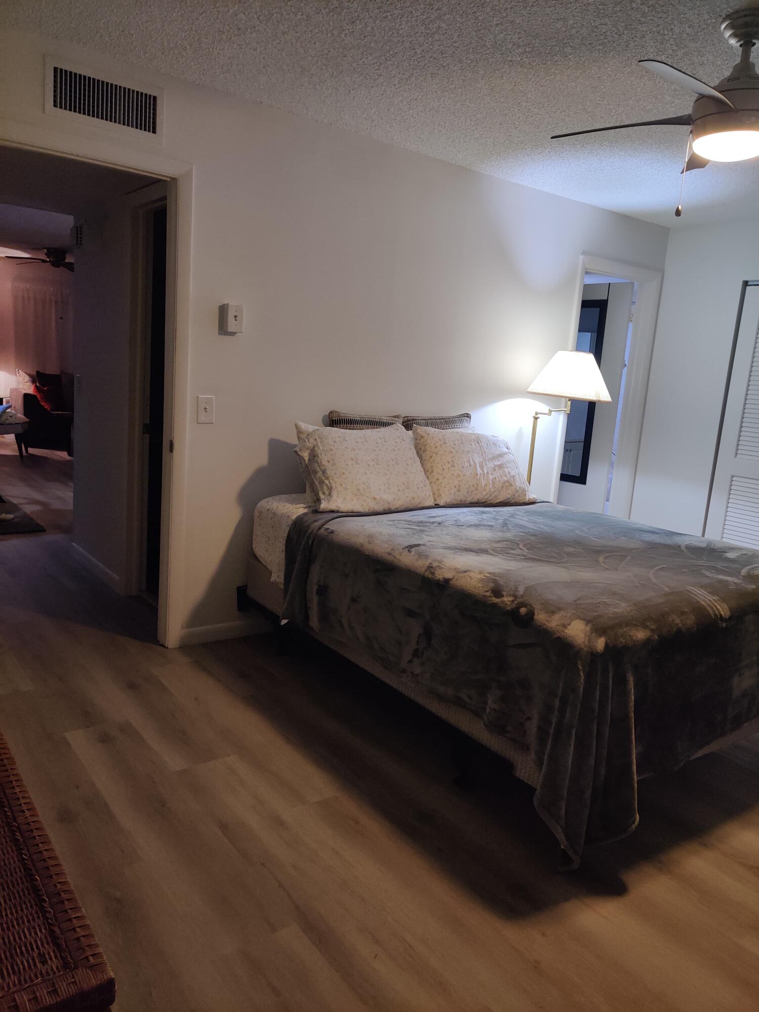 KINGS POINT BURGUNDY CONDOS - Residential Lease