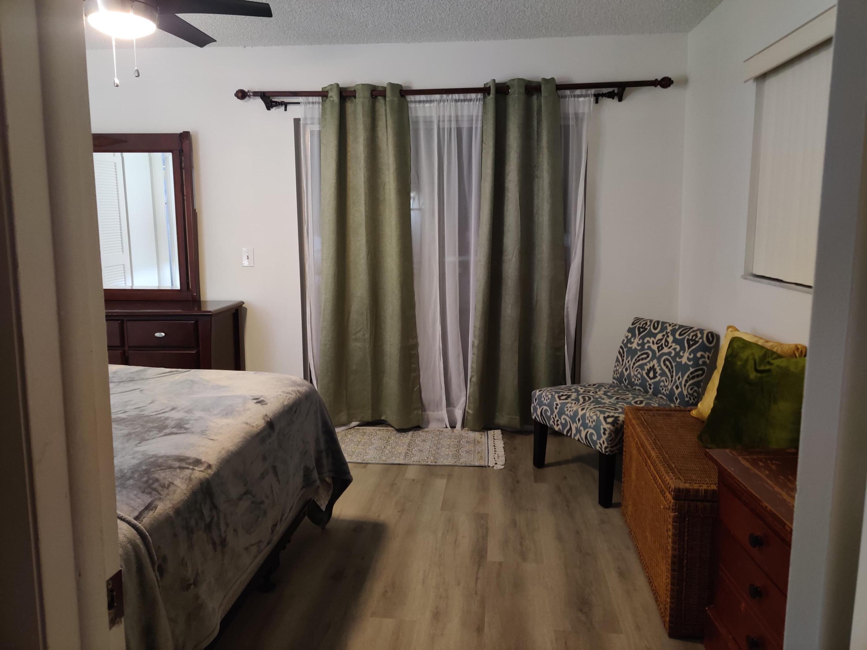 KINGS POINT BURGUNDY CONDOS - Residential Lease
