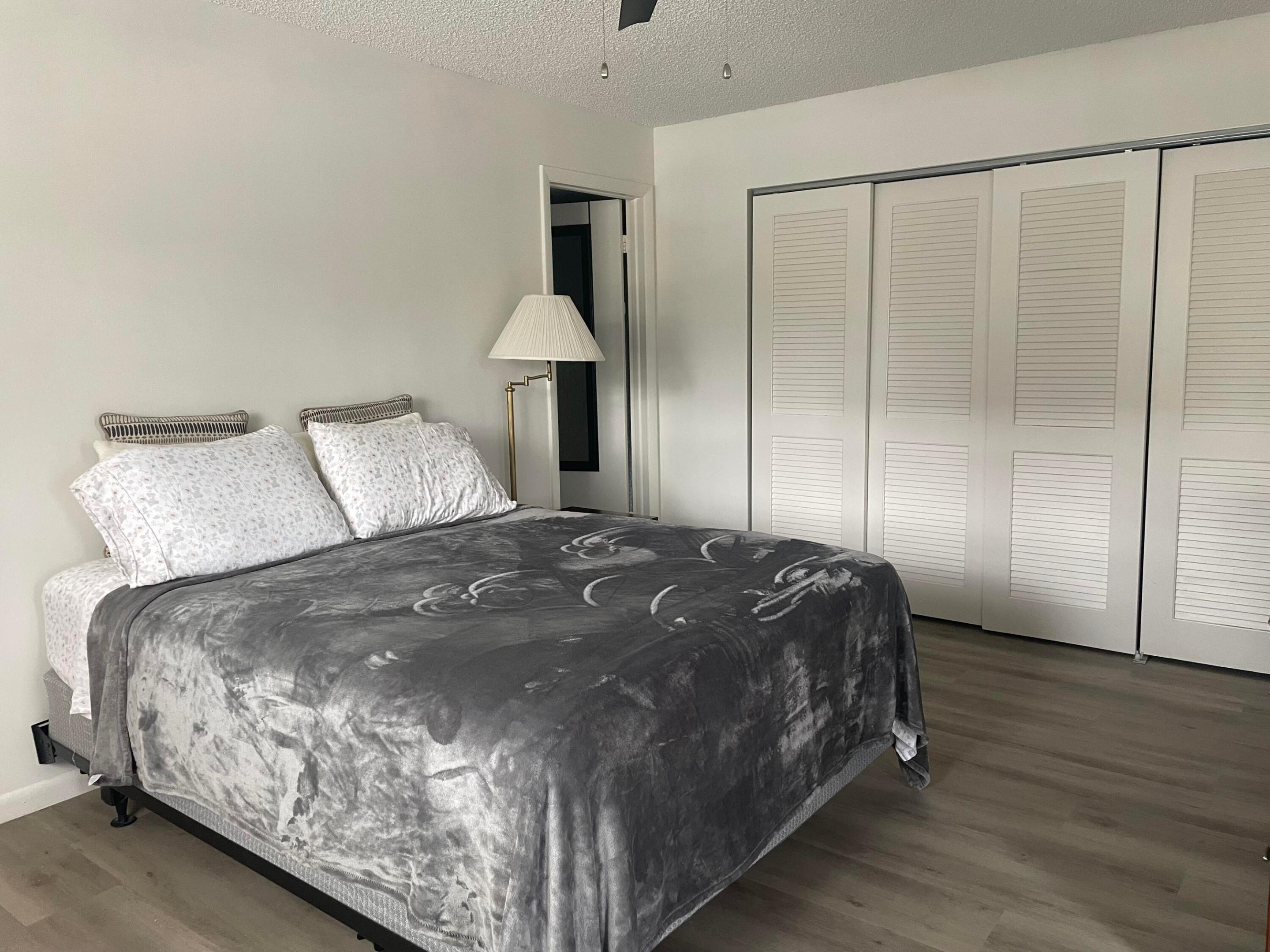 KINGS POINT BURGUNDY CONDOS - Residential Lease